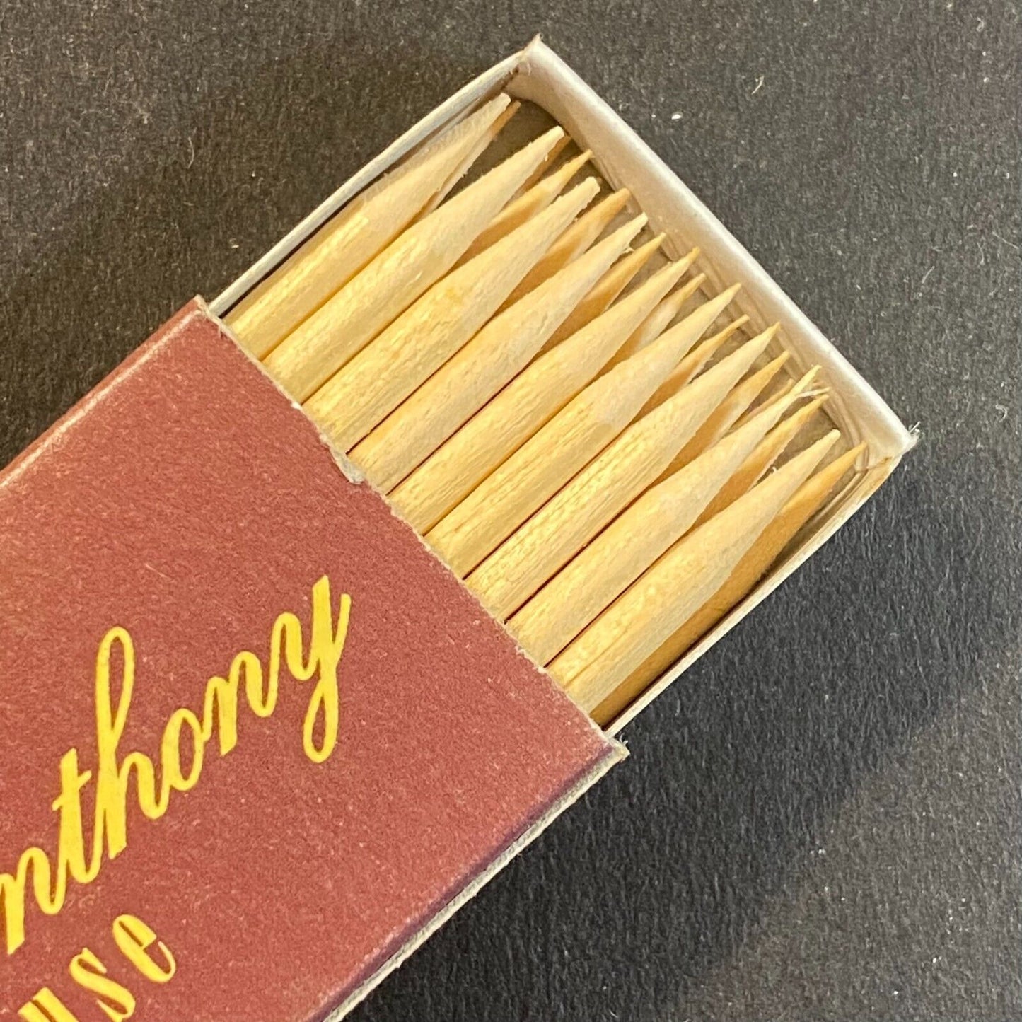 Carmen Anthony Steakhouse Waterbury, CT Restaurant Matchbox VGC Scarce