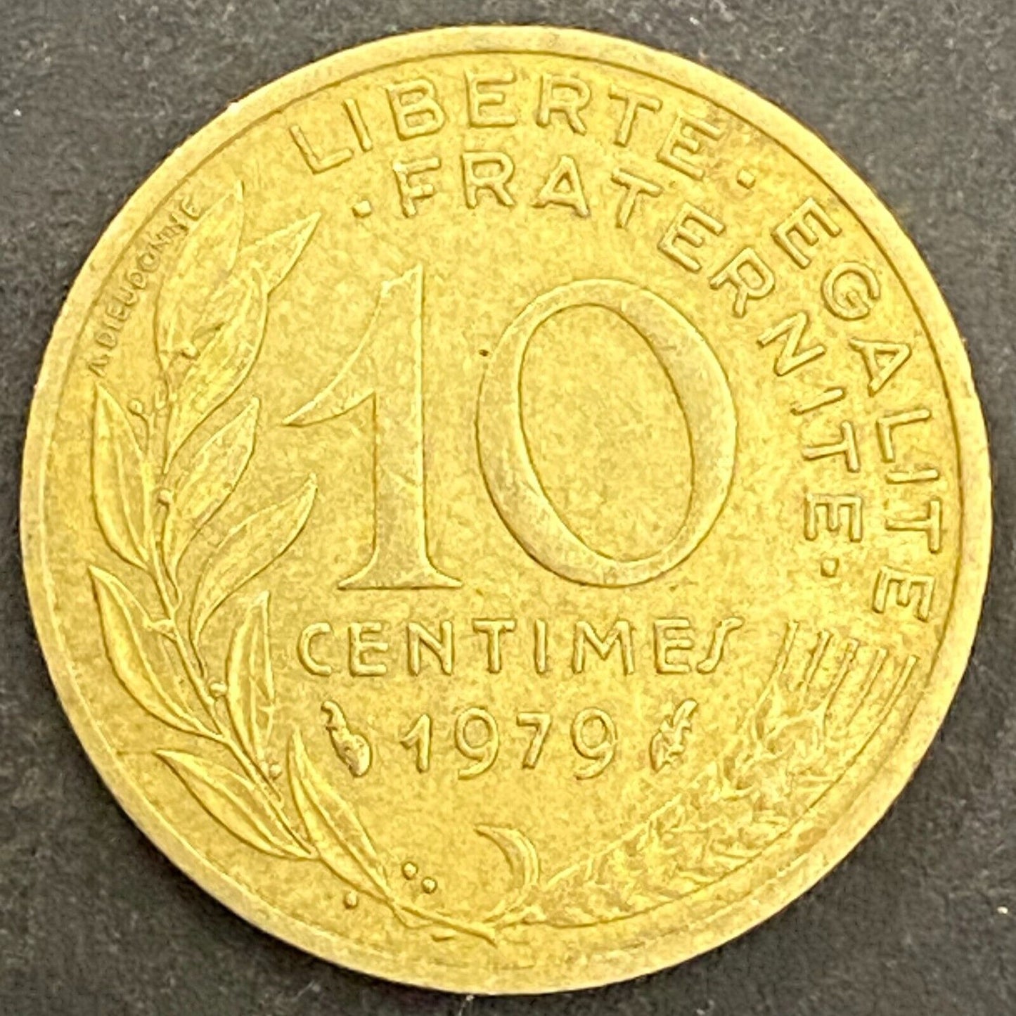 1979 French Republique Francaise 10 Centimes Pre-Euro Coin 20mm