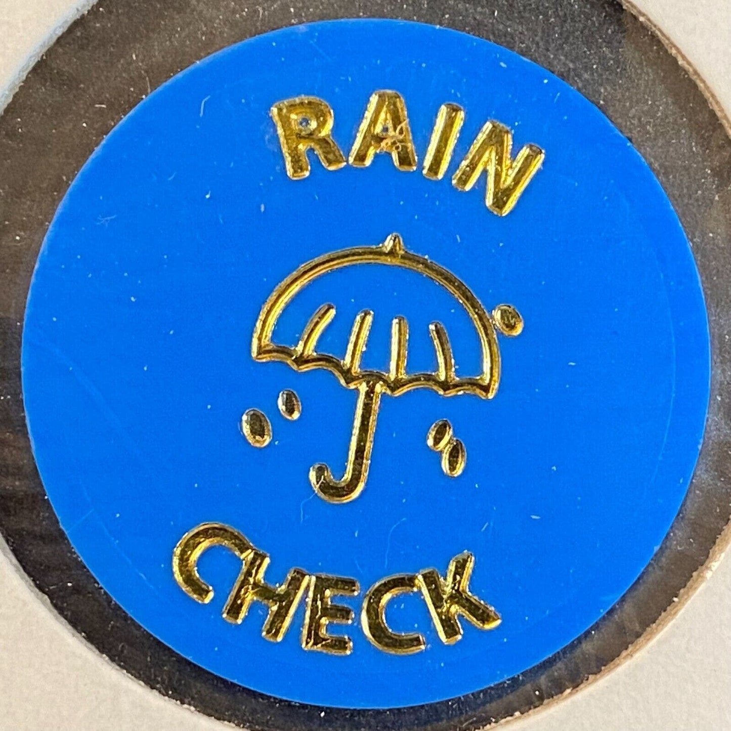 Meadville, PA Hunter's Inn c1980's-90's Plastic Token G/F Rain Check