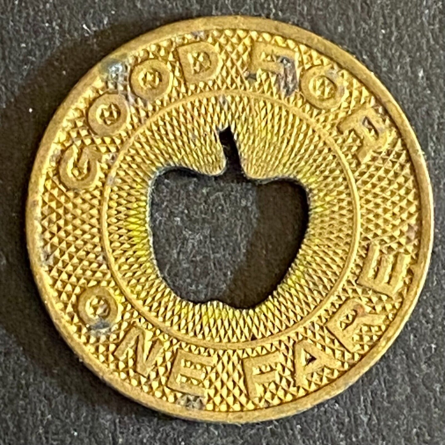 Benton Harbor & St. Joe Mich. G/F One Fare Transit Token 16mm Apple (#1)