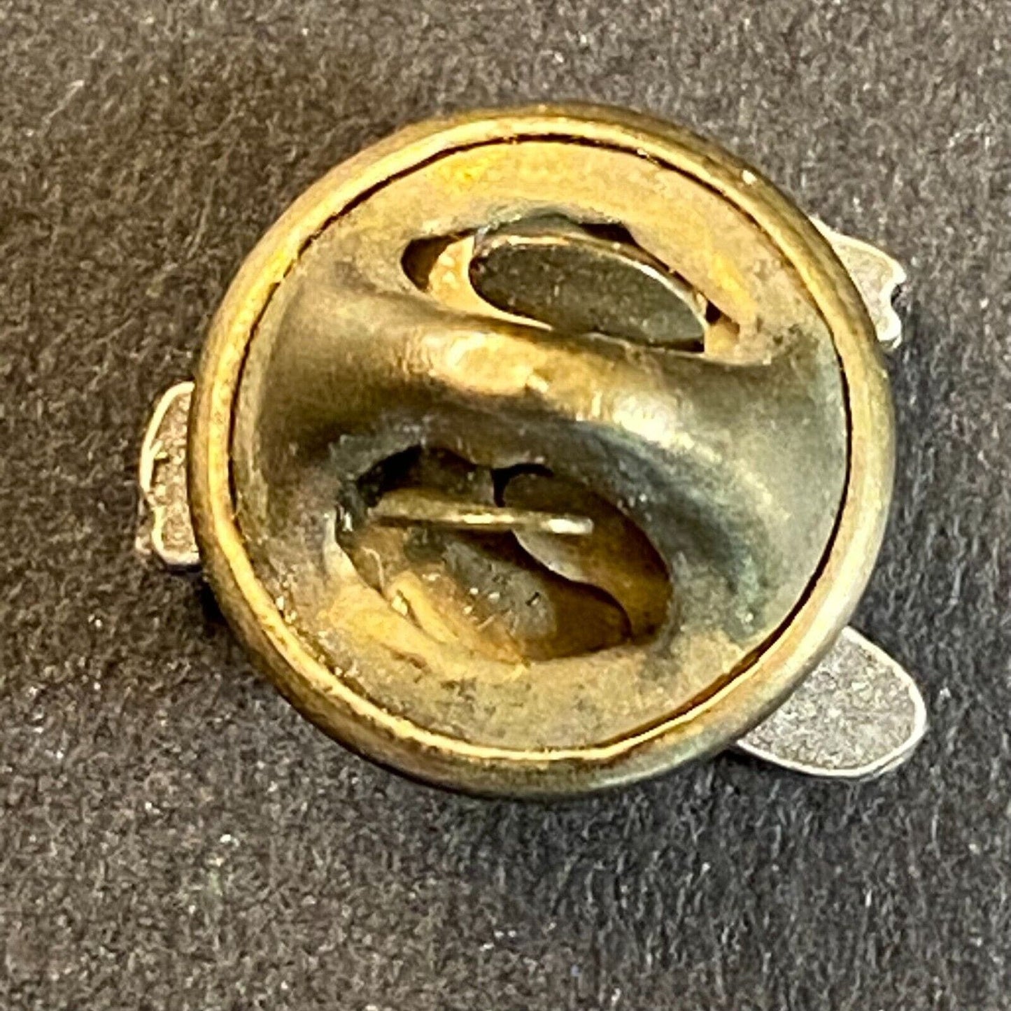 Eagle Lapel Pin Small 9mm x 14mm VGC
