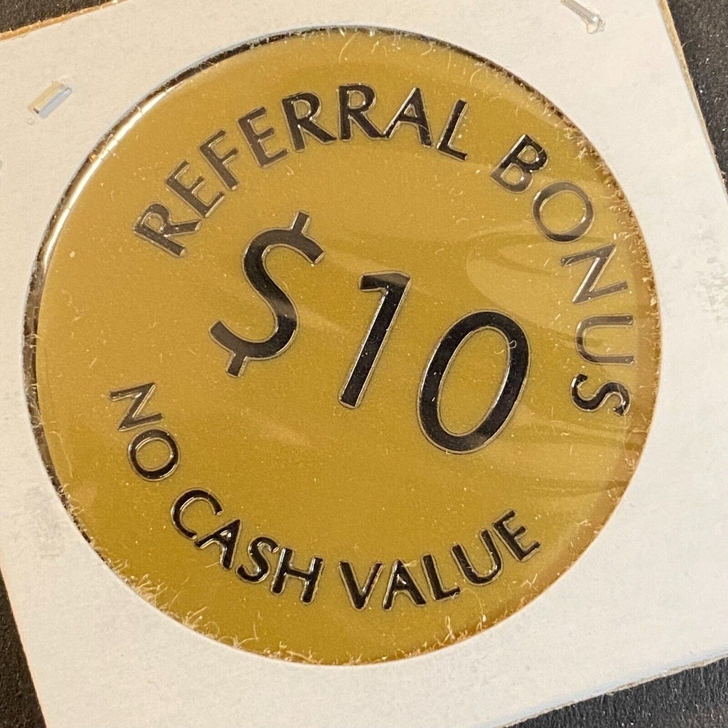 Harrisburg, PA Salon Edjii c2013 Plastic "$10 Referral Bonus" Token