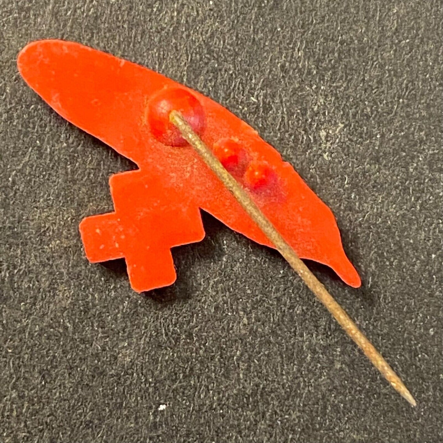Red Cross Feather Plastic? Stick Pin / Lapel Pin / Hat Pin 7/8" Scarce