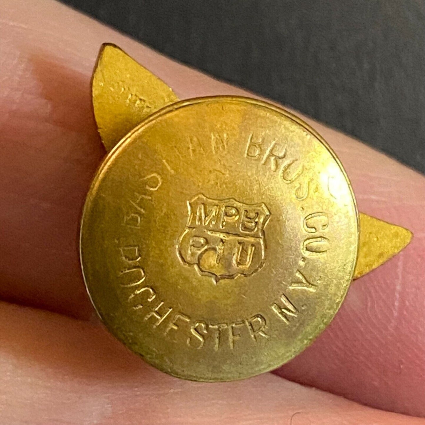 CSRA Central States Racing Assoc. 1937 Enameled Lapel Pin "Member" w/ Damage