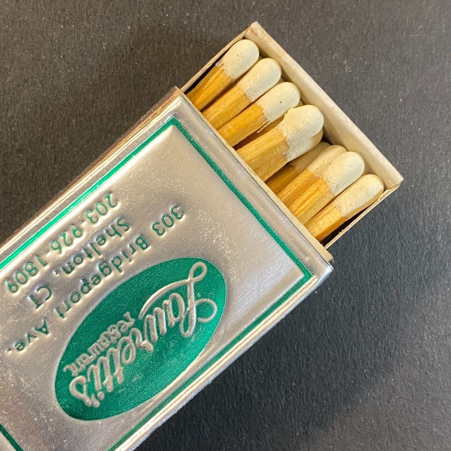 Lauretti's Restaurant Shelton, CT Vintage Foil Matchbox - VGC Scarce