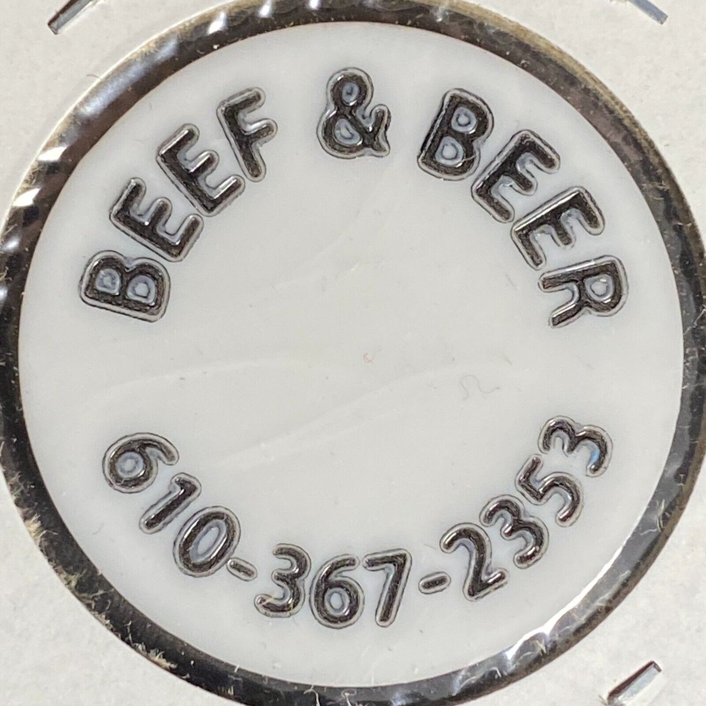 Boyertown, PA Little Oley Tavern / Beef & Beer Plastic Token White