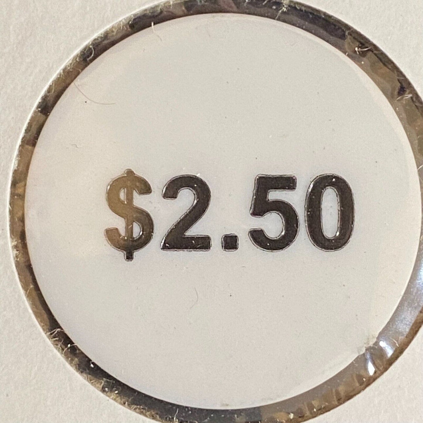 Harborcreek, PA Fiddle Inn c1970's-80's Plastic "$2.50" Token