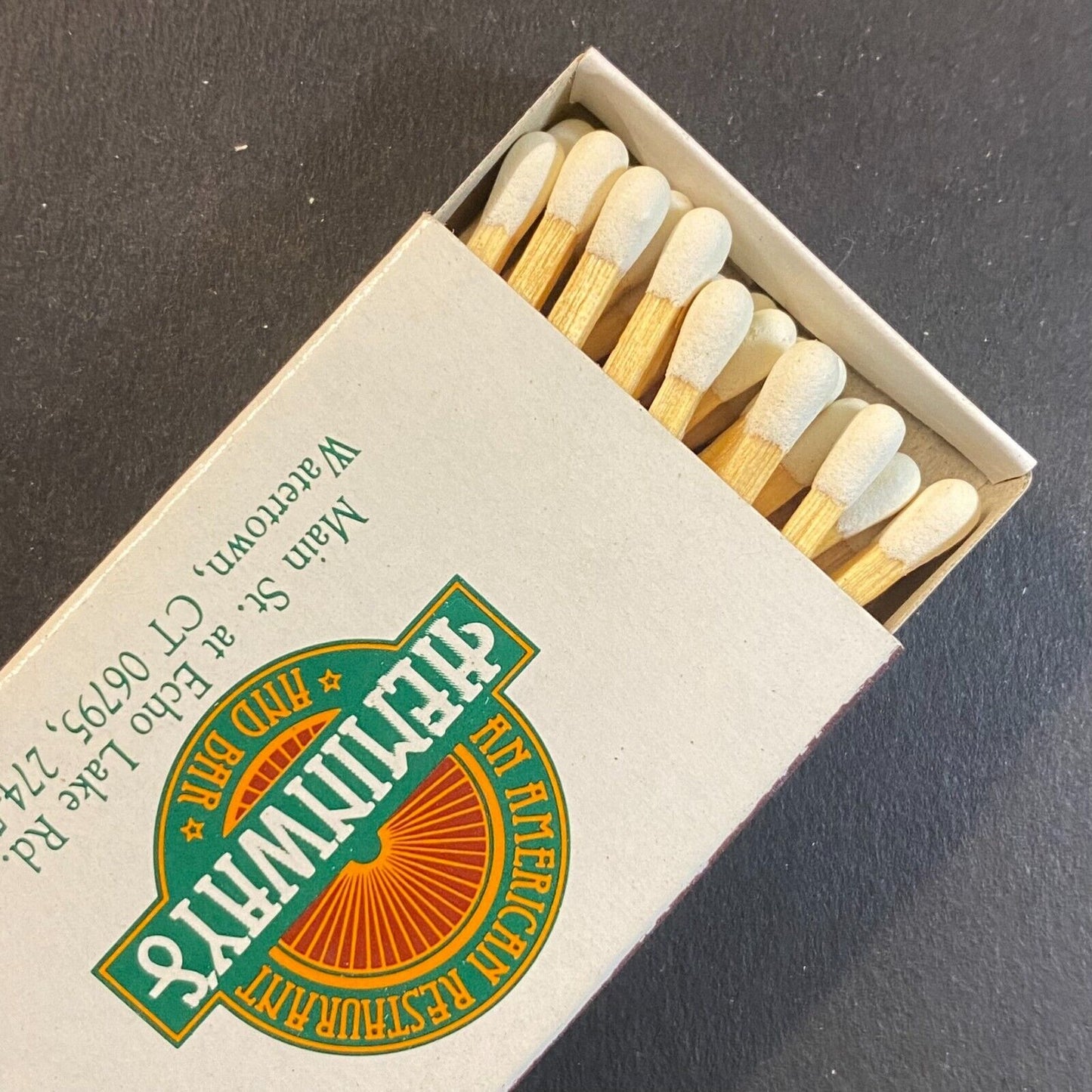 Heminway's Restaurant & Bar Watertown, CT Vintage Matchbox VGC Scarce