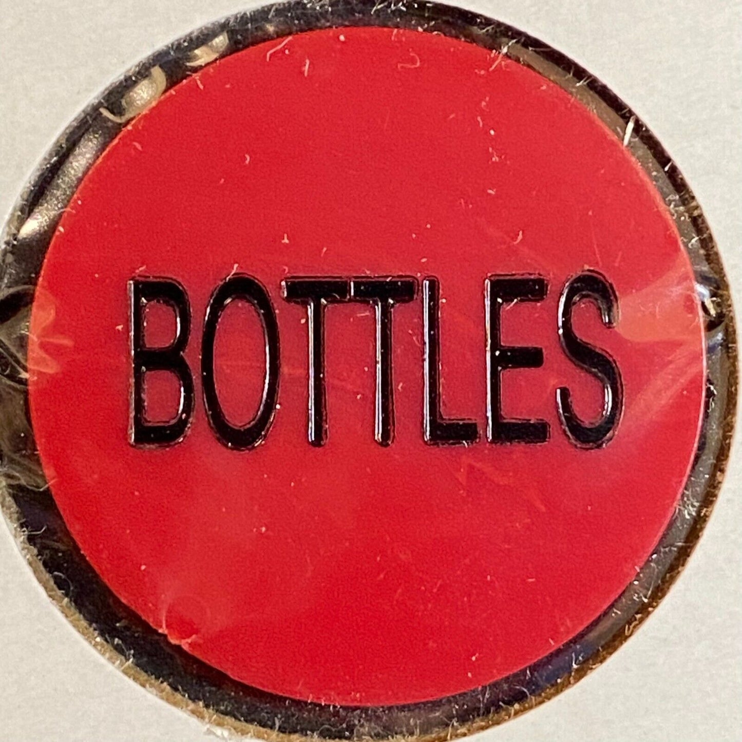 Meshoppen, PA Twisted Dick's (Bar & Grill) Plastic Token G/F "Bottles"
