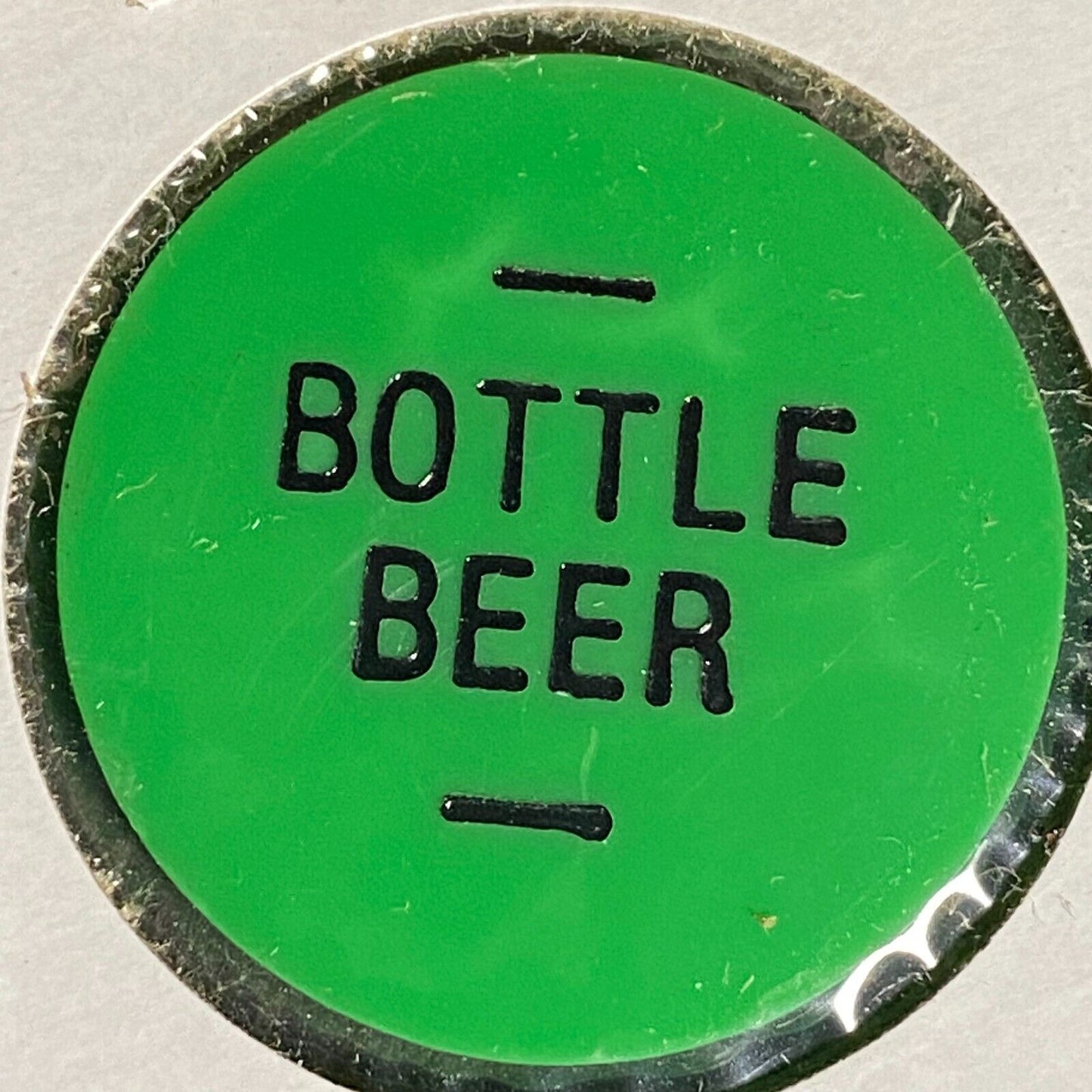 Carlisle, PA Trindle Inn Plastic Token G/F Bottle Beer