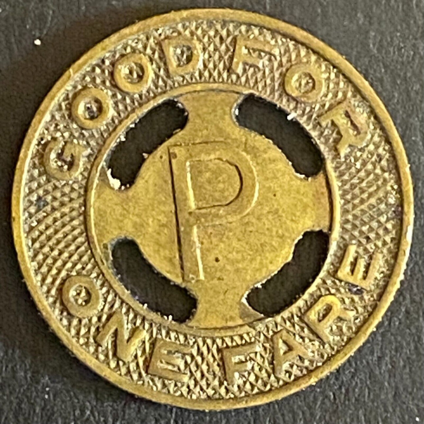 Illinois Power Company G/F One Fare Transit Token 16mm - VGC