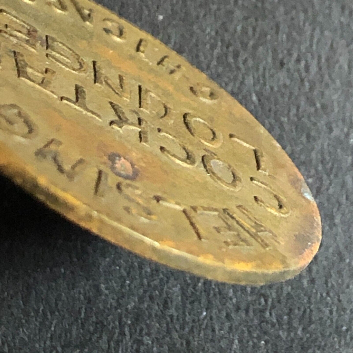 Helsing's Cocktail Lounges Chicago "25" Token 26mm Scarce VGC c1942