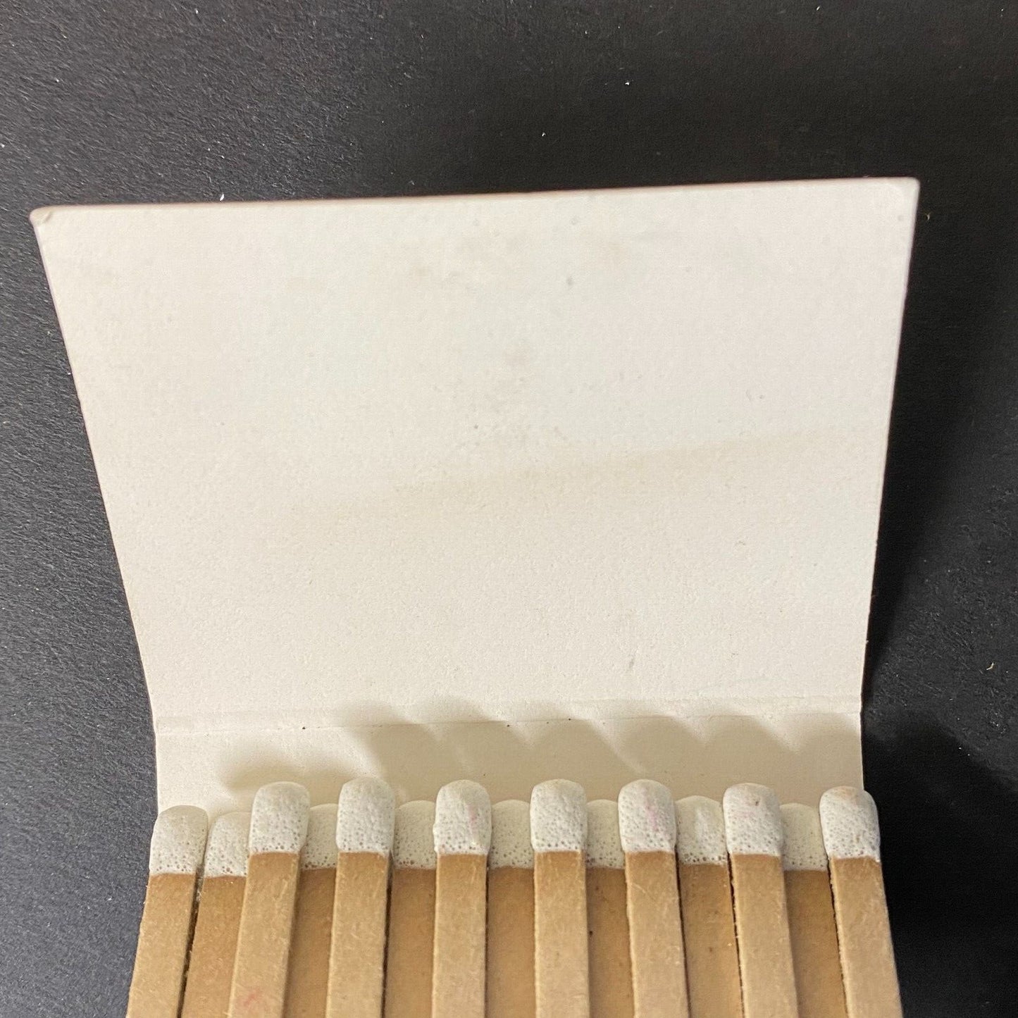 Gordon Restaurant Chicago Full Matchbook c1976-80's - Scarce