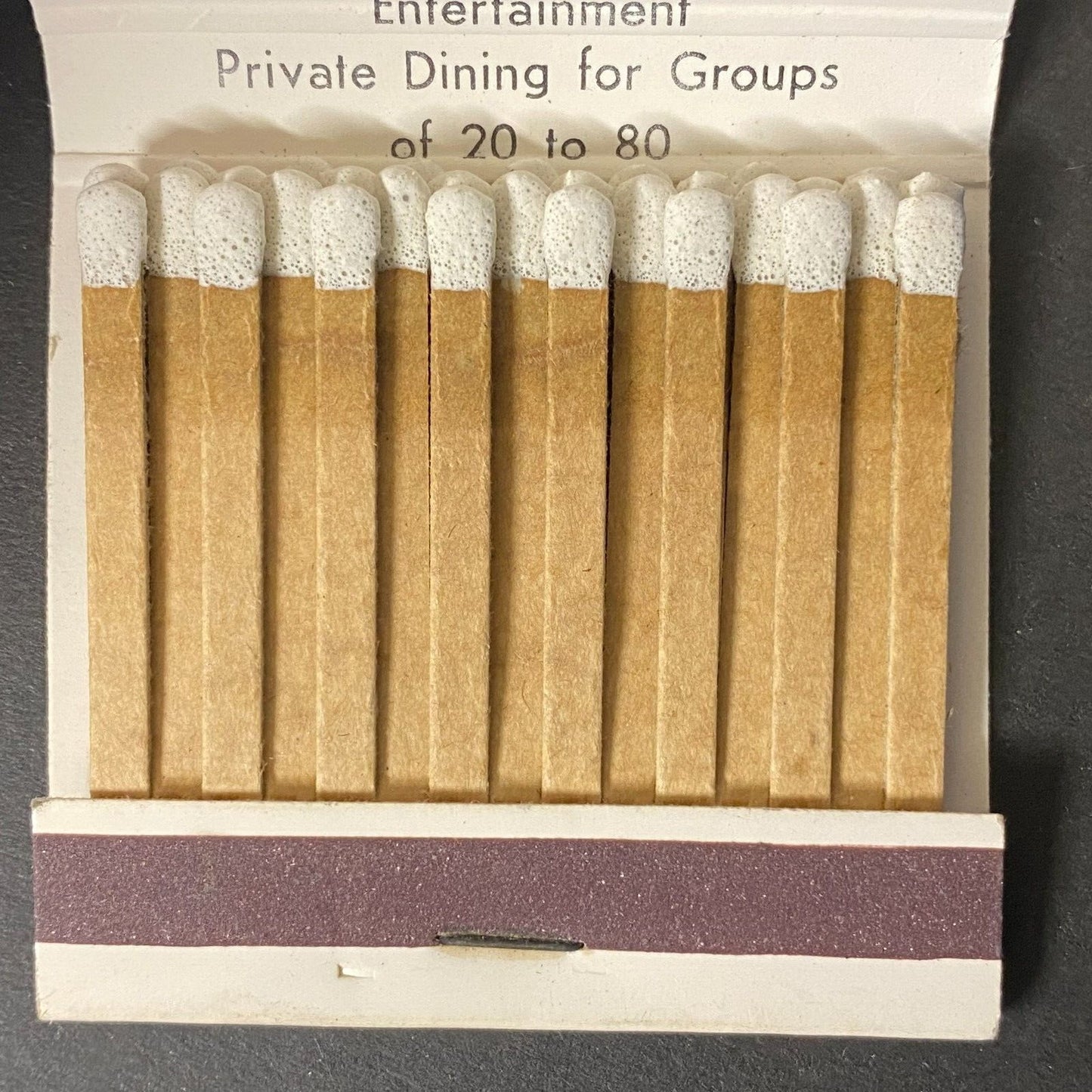 Hartford Plaza / Baker Street Pub Chicago Full Matchbook c1968-74 Scarce