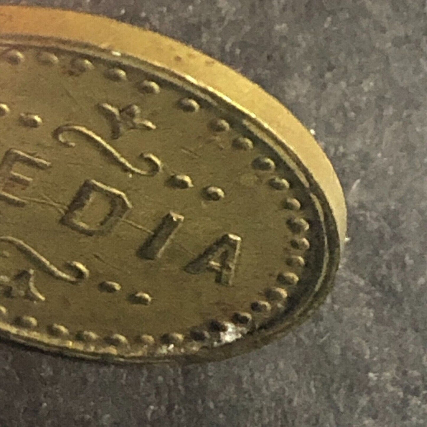 7 Media Brass Trade Token w/ Stars 21mm