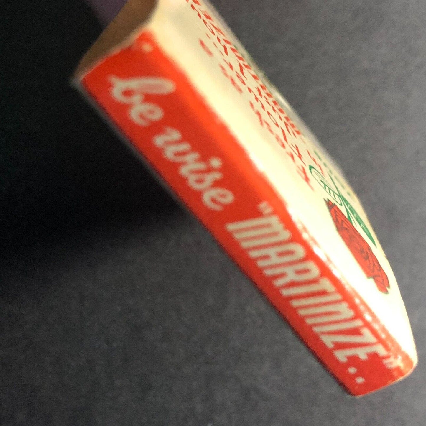 One Hour Martinizing Dry Cleaning Mostly Empty Matchbook c1975-85