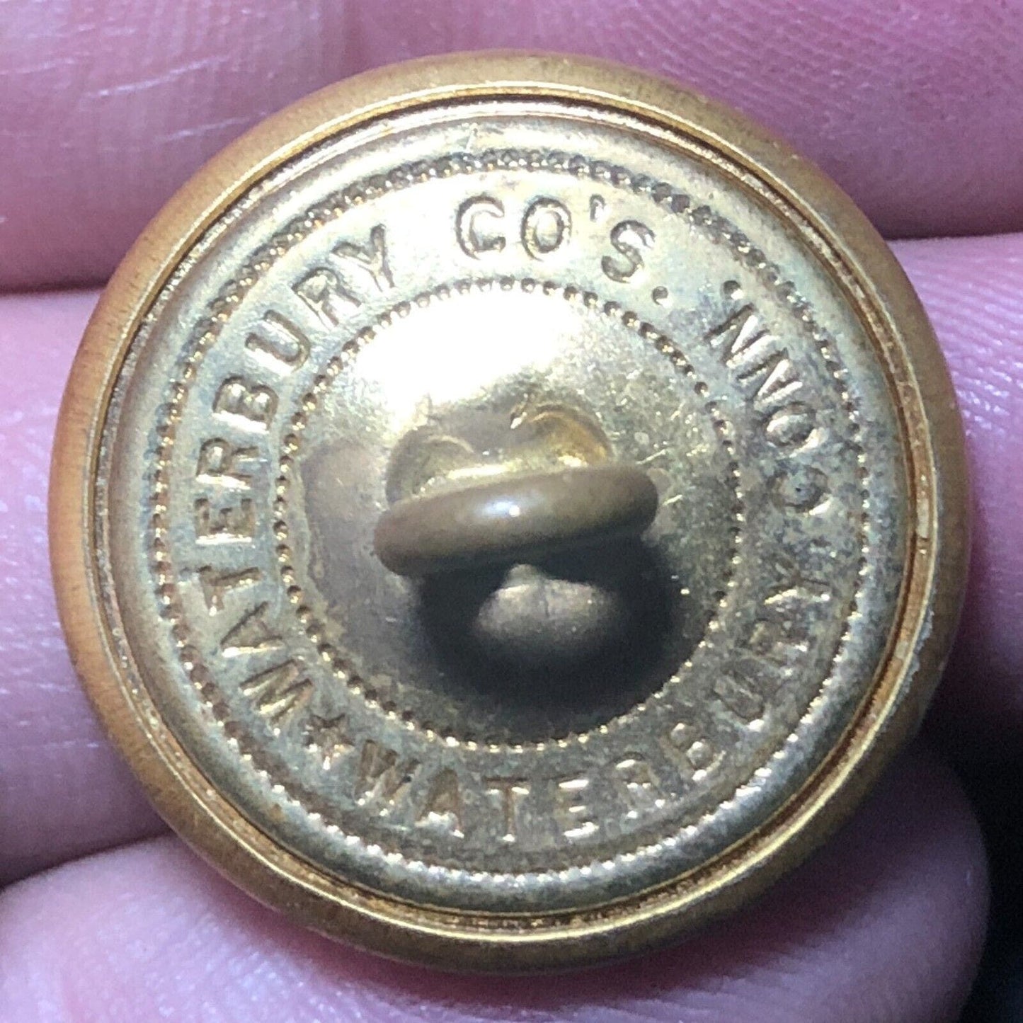 Penn Central Railroad Uniform Button Brass Tone 3/4" Waterbury Co's -CONN