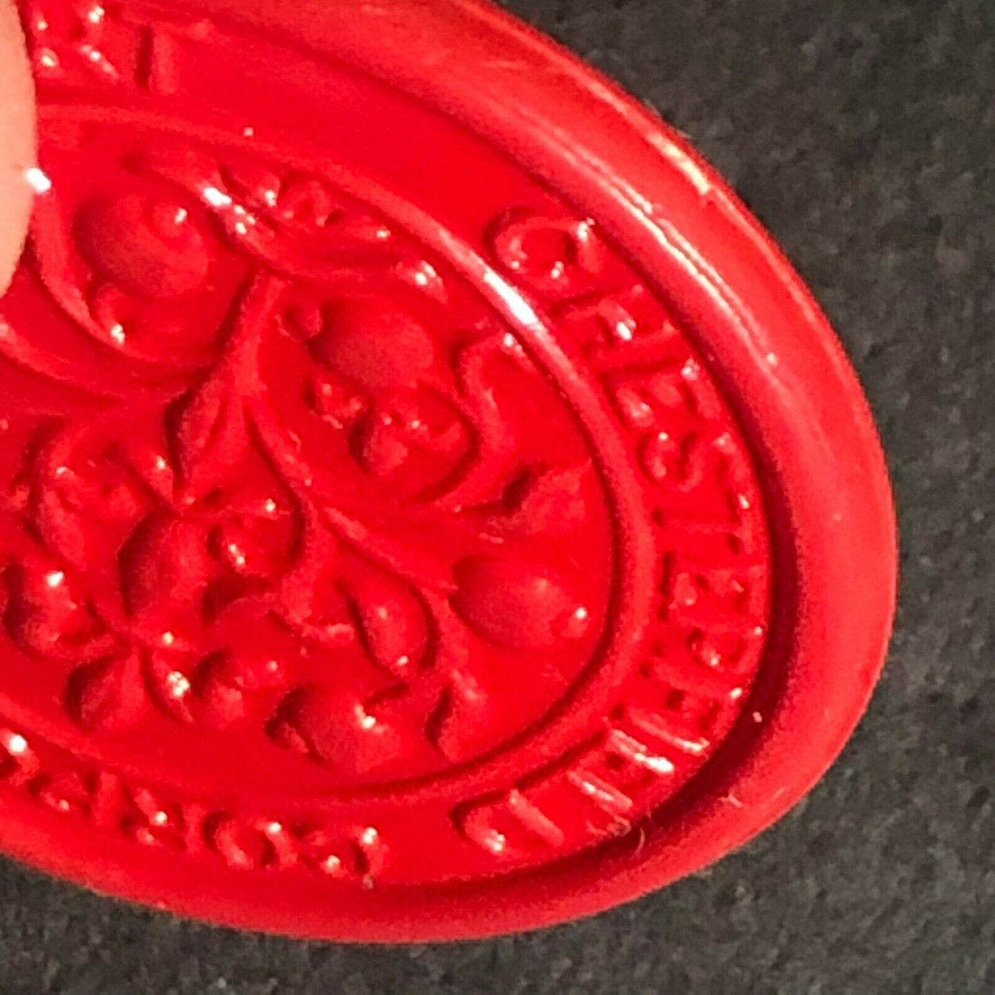Chesterfield Transport England Plastic Token Red 1D 23mm c50's-60's