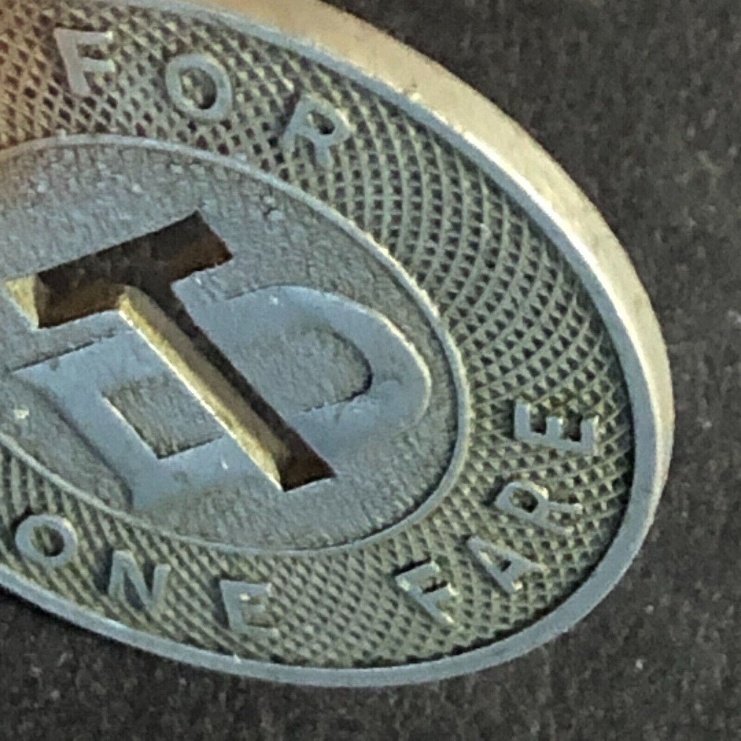 Dixie Traction Company (Erlanger, KY) WM G/F One Fare Transit Token c1946 23mm