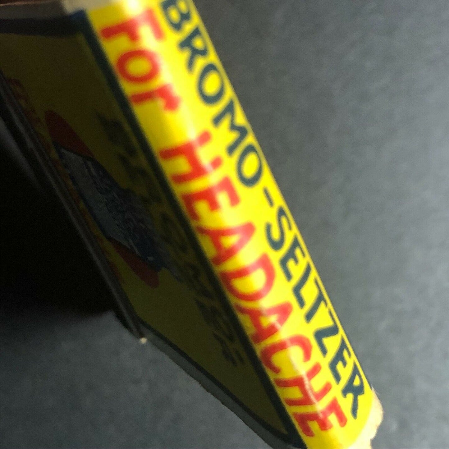 1930's-40's Full Matchbook - Bromo-Seltzer "For Headache"