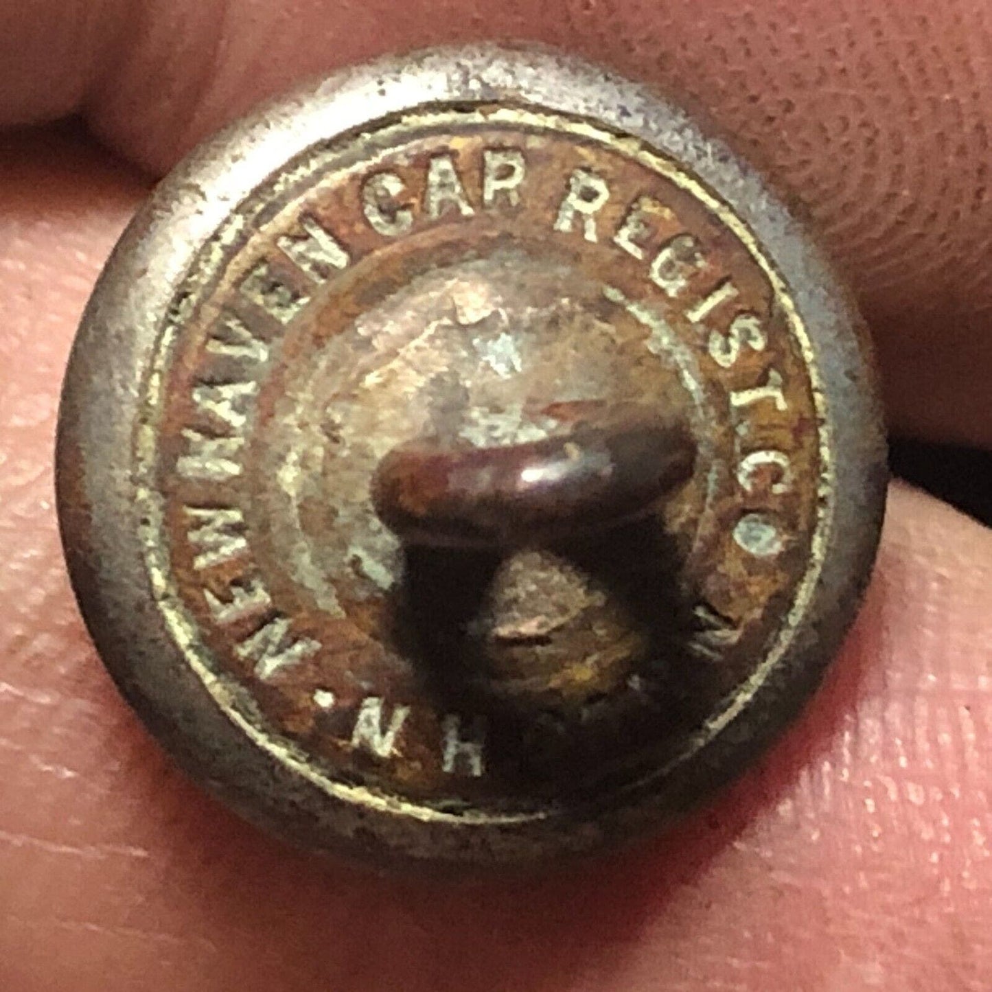 EH&A Railroad Uniform Button Brass 1/2" Convex New Haven Car Regist. Dent