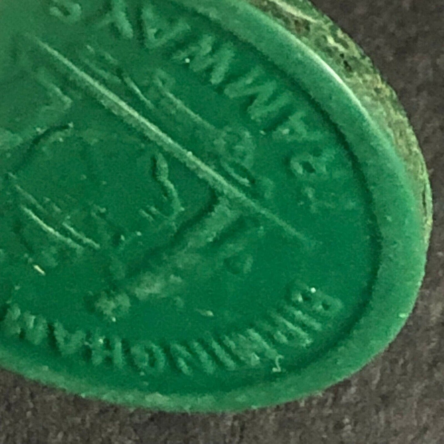 Birmingham Tramways England Plastic Token Green 1 1/2D 22mm c50's-60's