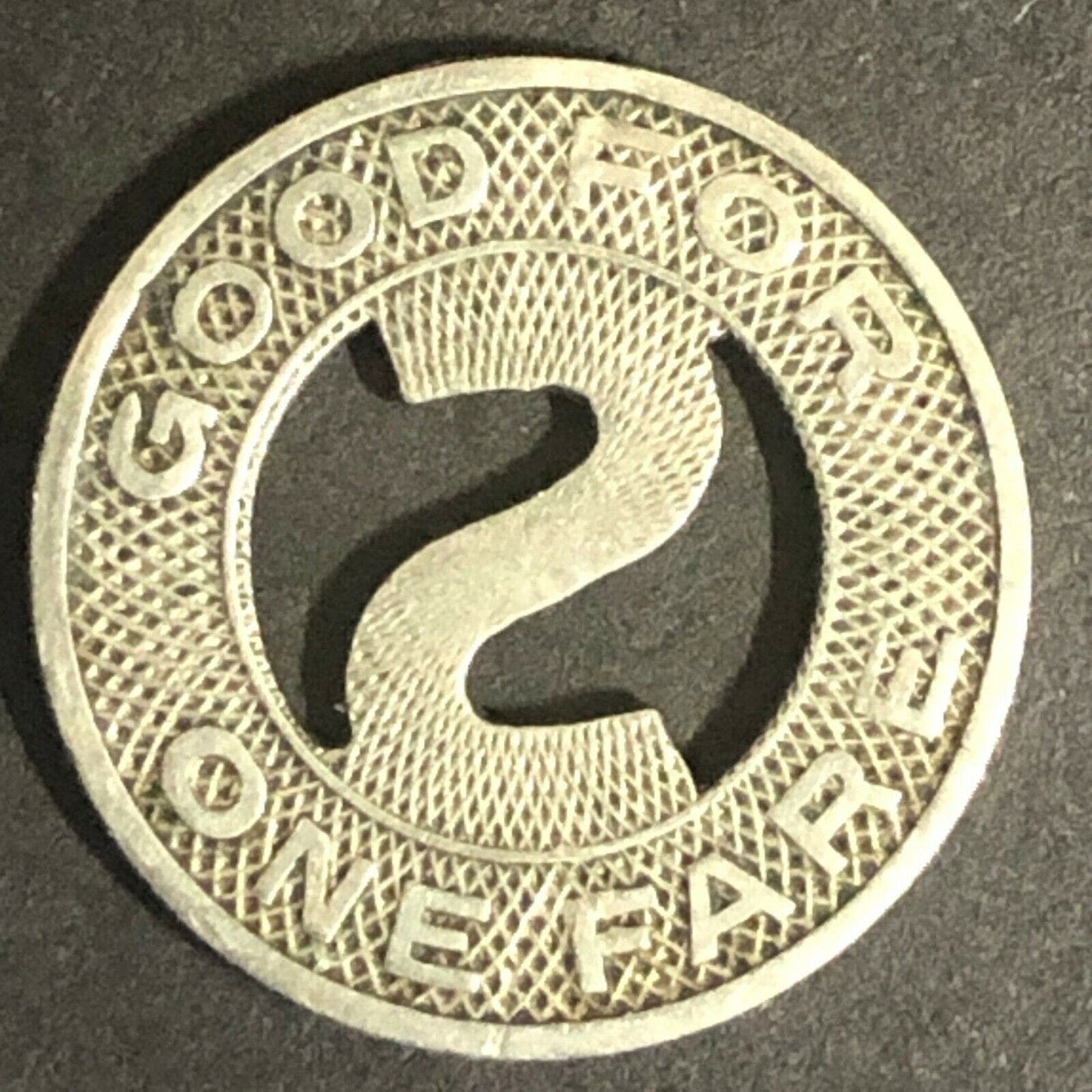 c1942 16mm Sioux City Service Co. G/F One Fare Brass Transit Token Iowa