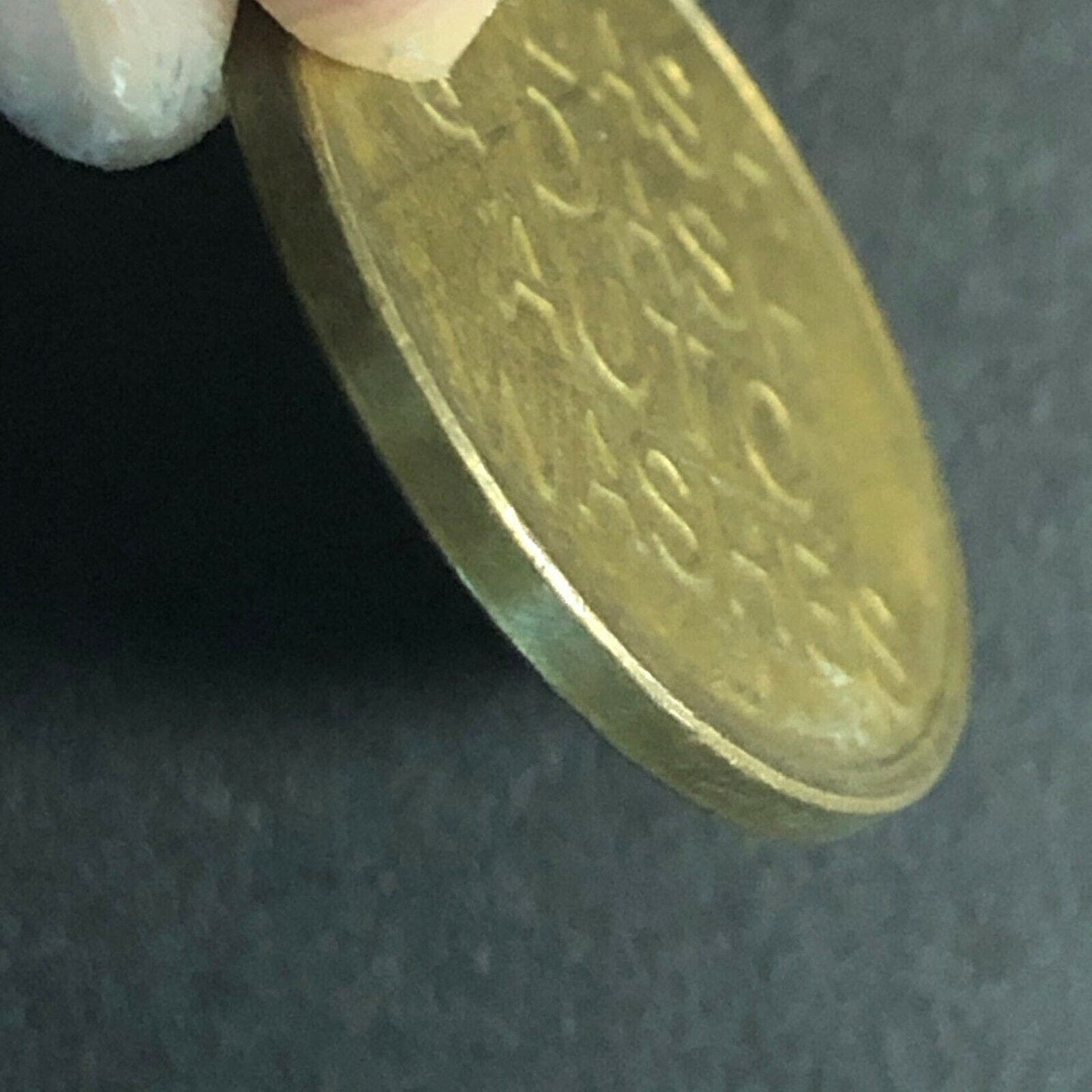 22.85mm Splash & Dash Car Wash Brass Token - Fauver Coll.