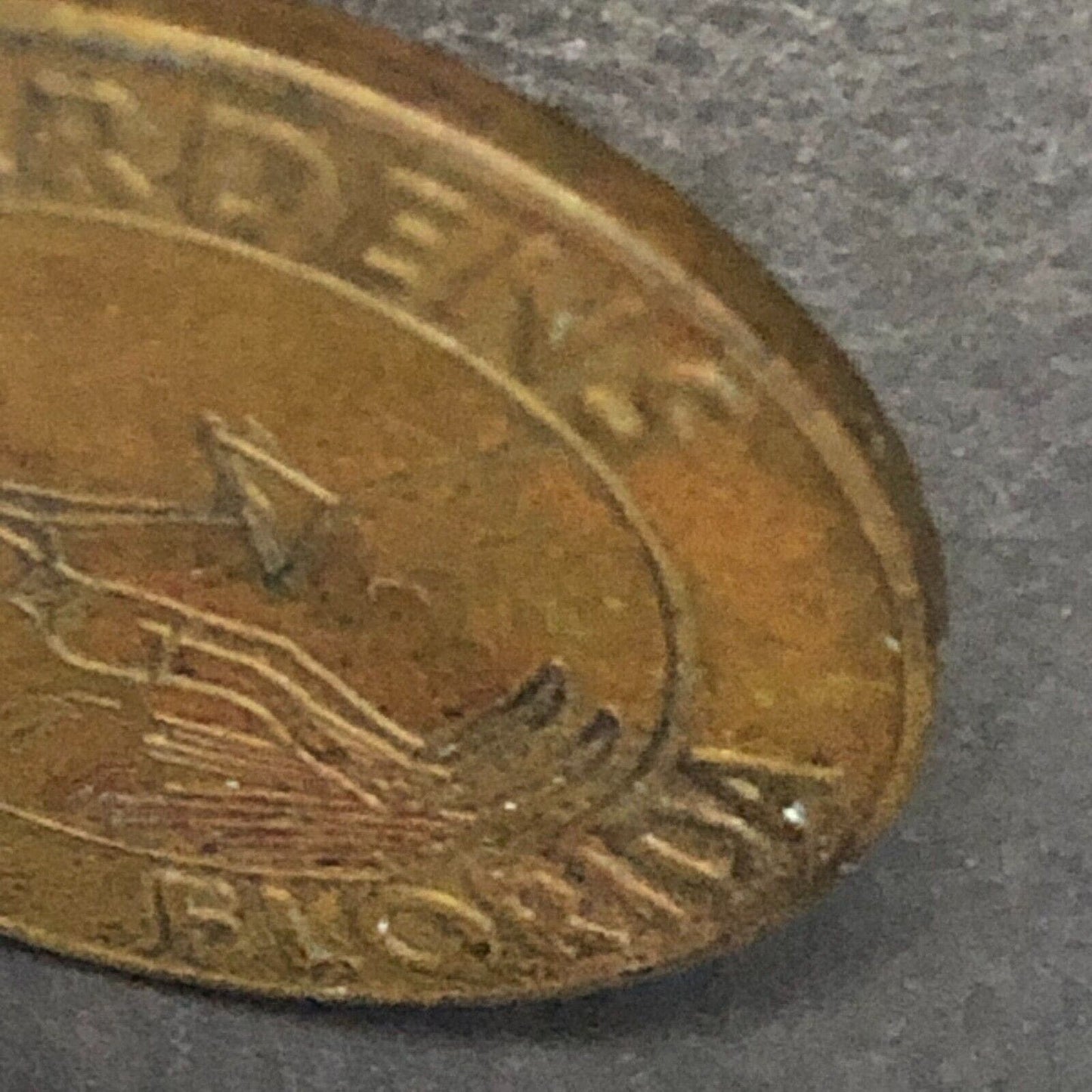 Cypress Gardens Florida Girl Water Skiing Brass Token 28mm