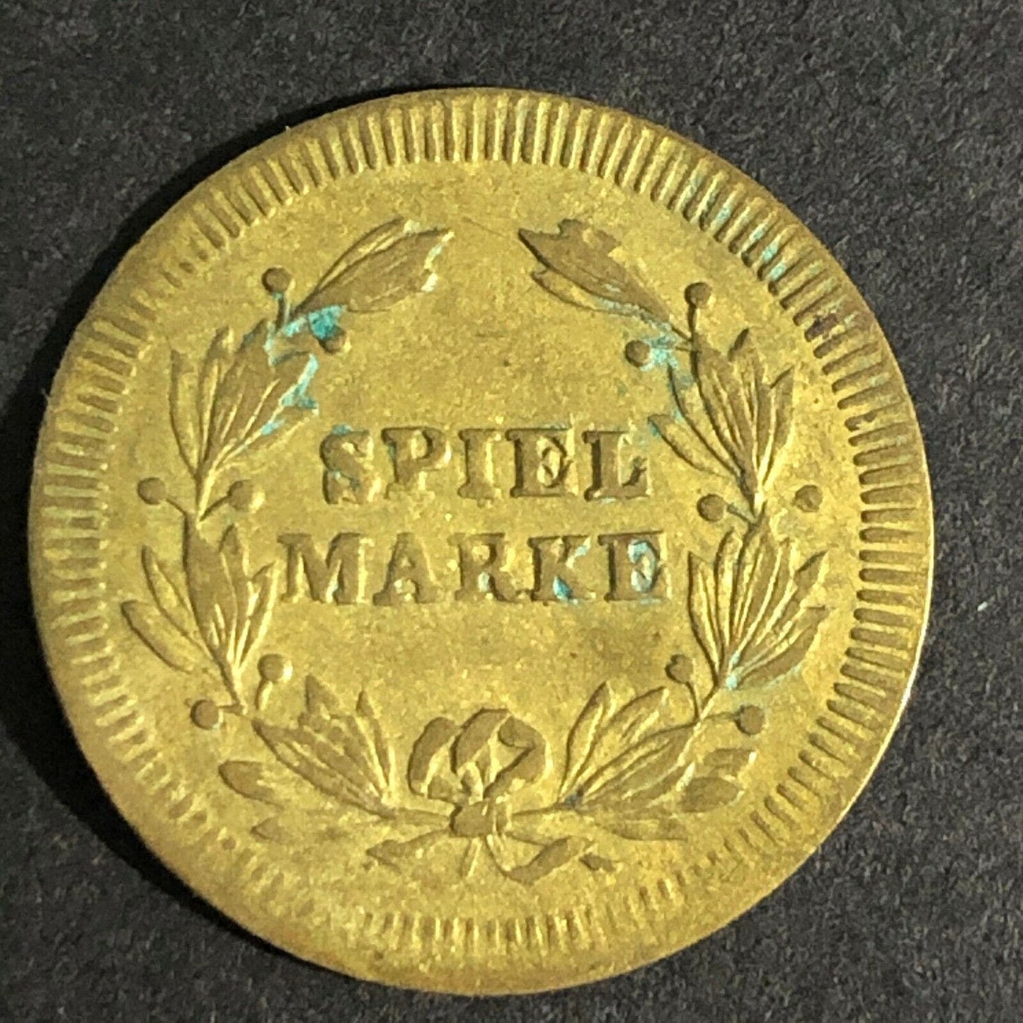 16.15mm Brass? $1 Liberty Head / Crest. Wreath Spiel Marke Counter Token Fauver