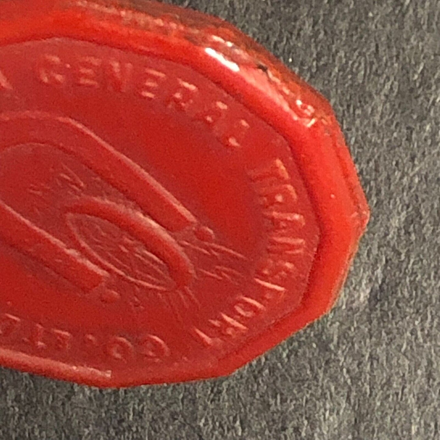 Northern General Transport England Plastic Token Red 1D 21mm c1950's-60's