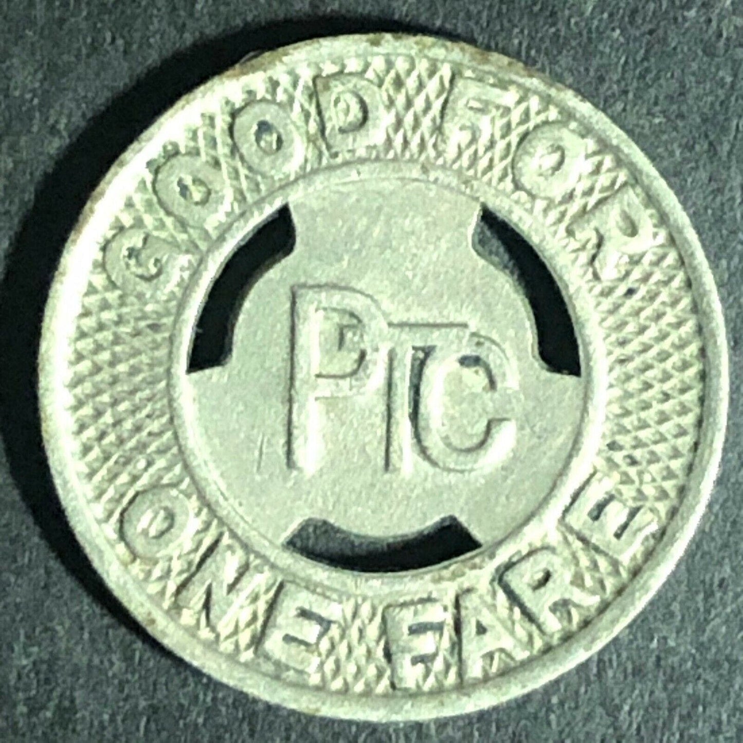 c1940's Brass Good For One Fare Transit Token Philadelphia PTC 16mm (1863)