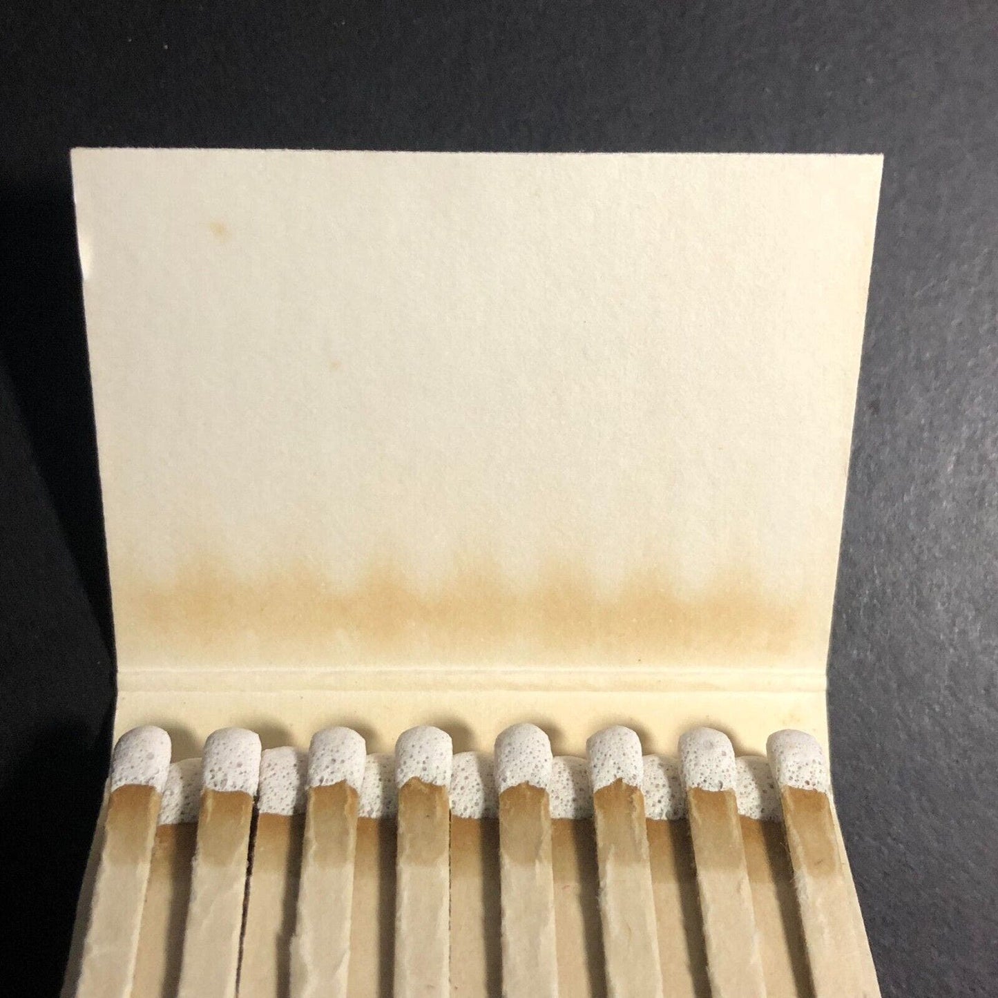 Mr. Hobo's Restaurant Oakbrook Terrace, IL Full Matchbook c1977-80's Scarce