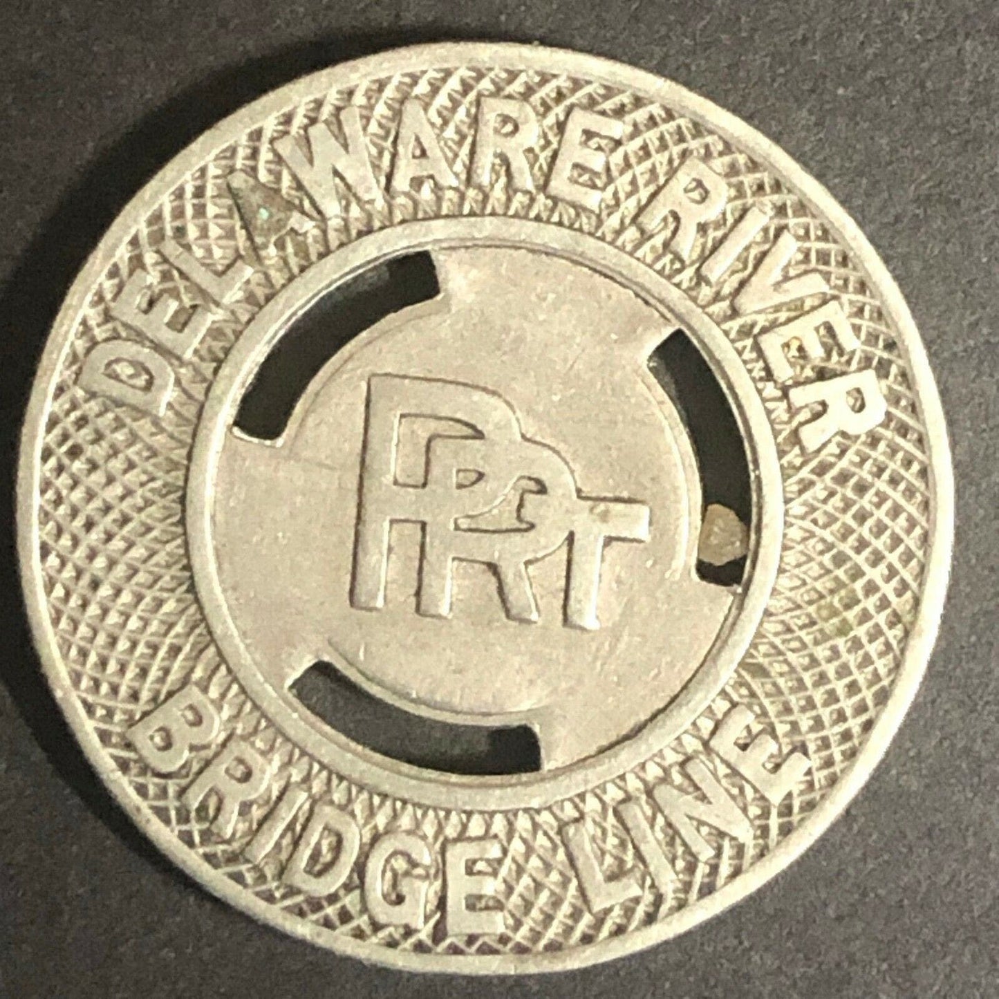 22mm Delaware River Bridge Line Camden - Philadelphia Transit Token (1654)