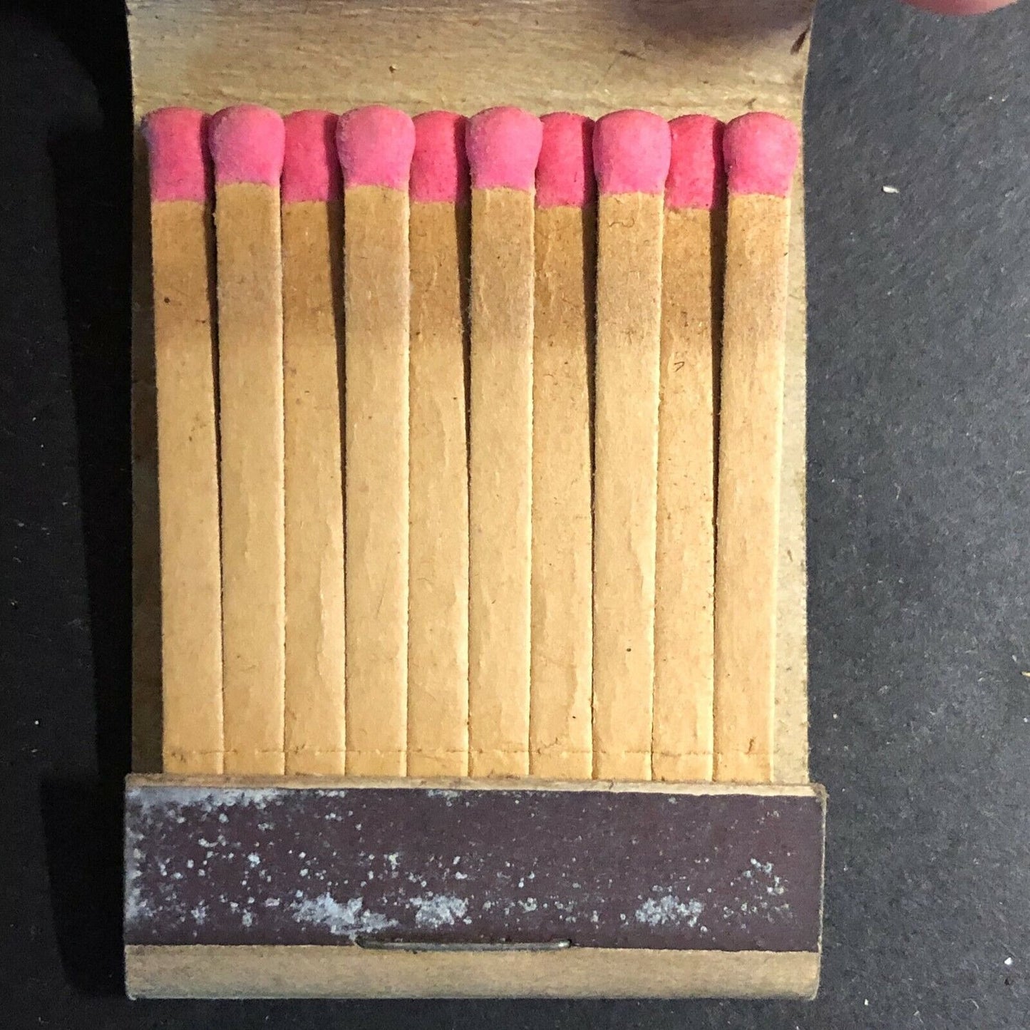 1940's-50's Full Matchbook Advertising - Lion Match Company