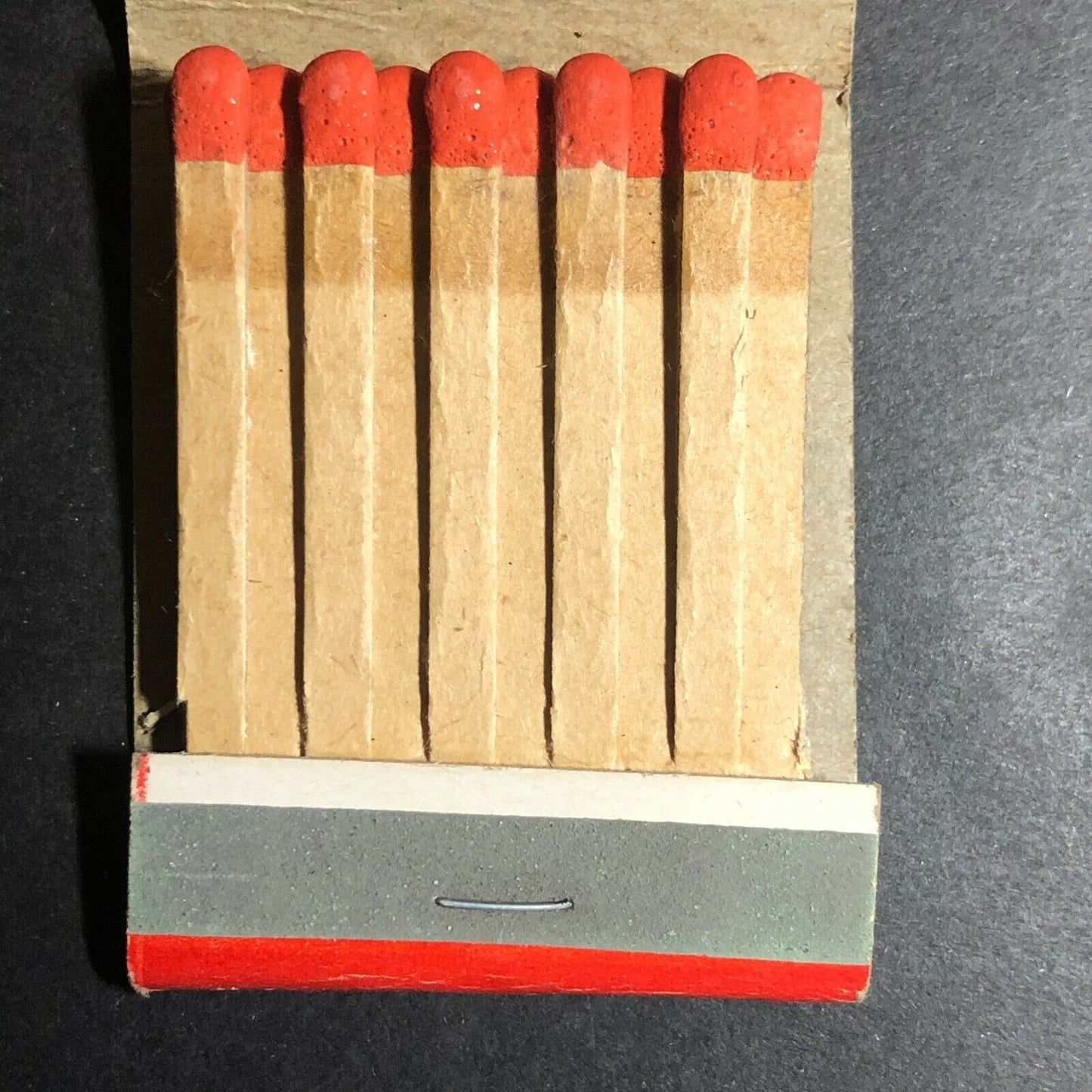 1940-50's Full Matchbook Advertising - Wallingford Bank & Trust - CONN