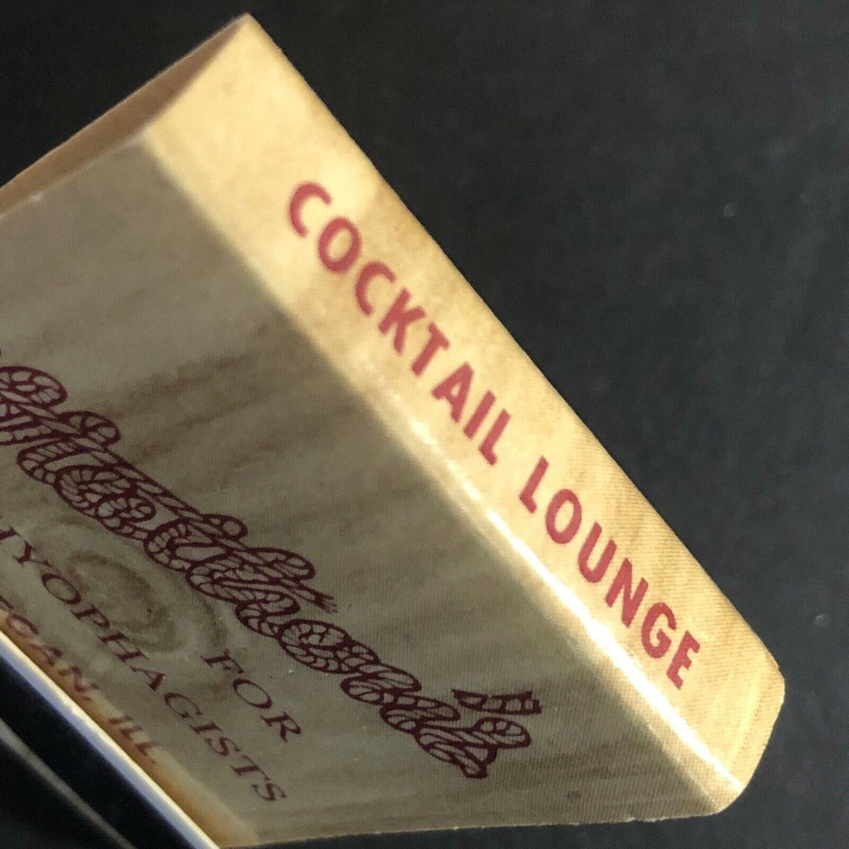 Vintage Scarce c1950's-60's Matchbook Mathon's Sea Food Restaurant Waukegan