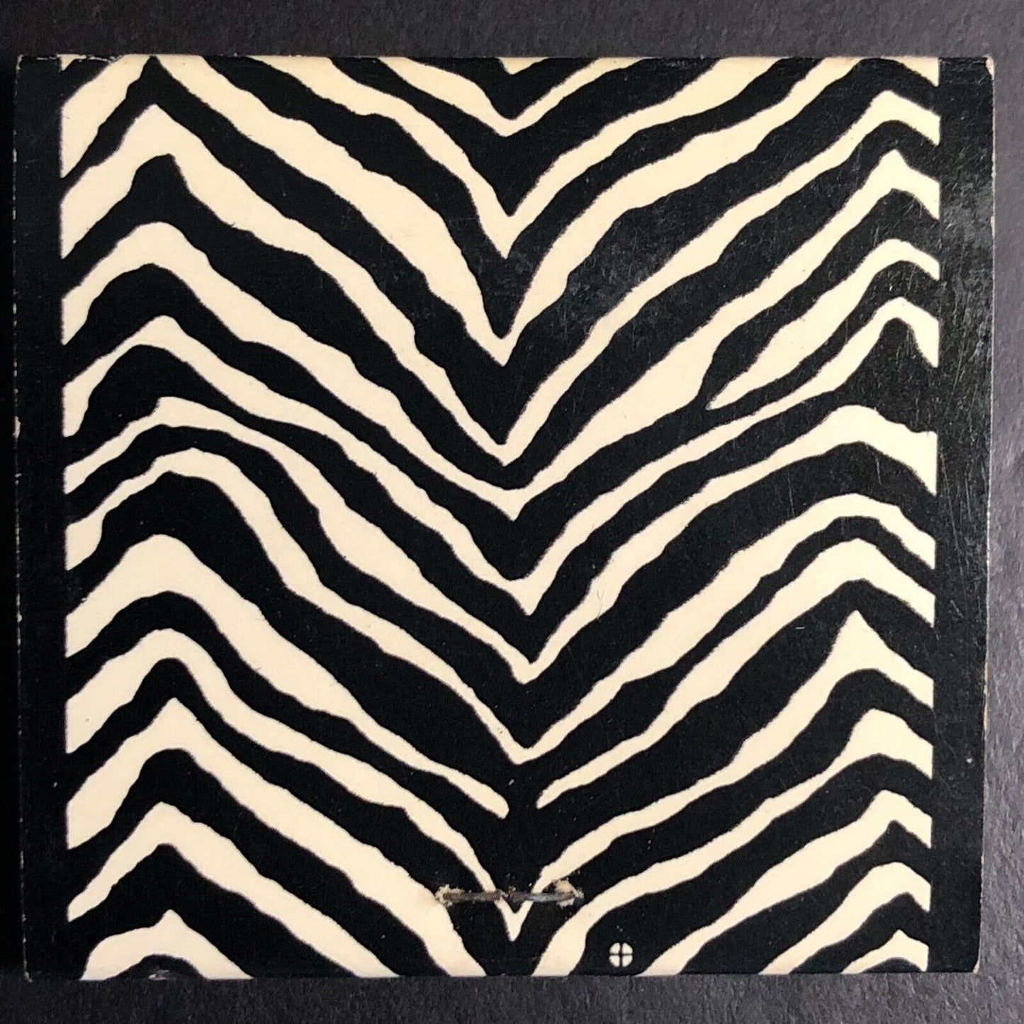Lilac Lodge Hillside, IL Richard's Near Full (-4) 1Matchbook c1960's-74 Zebra