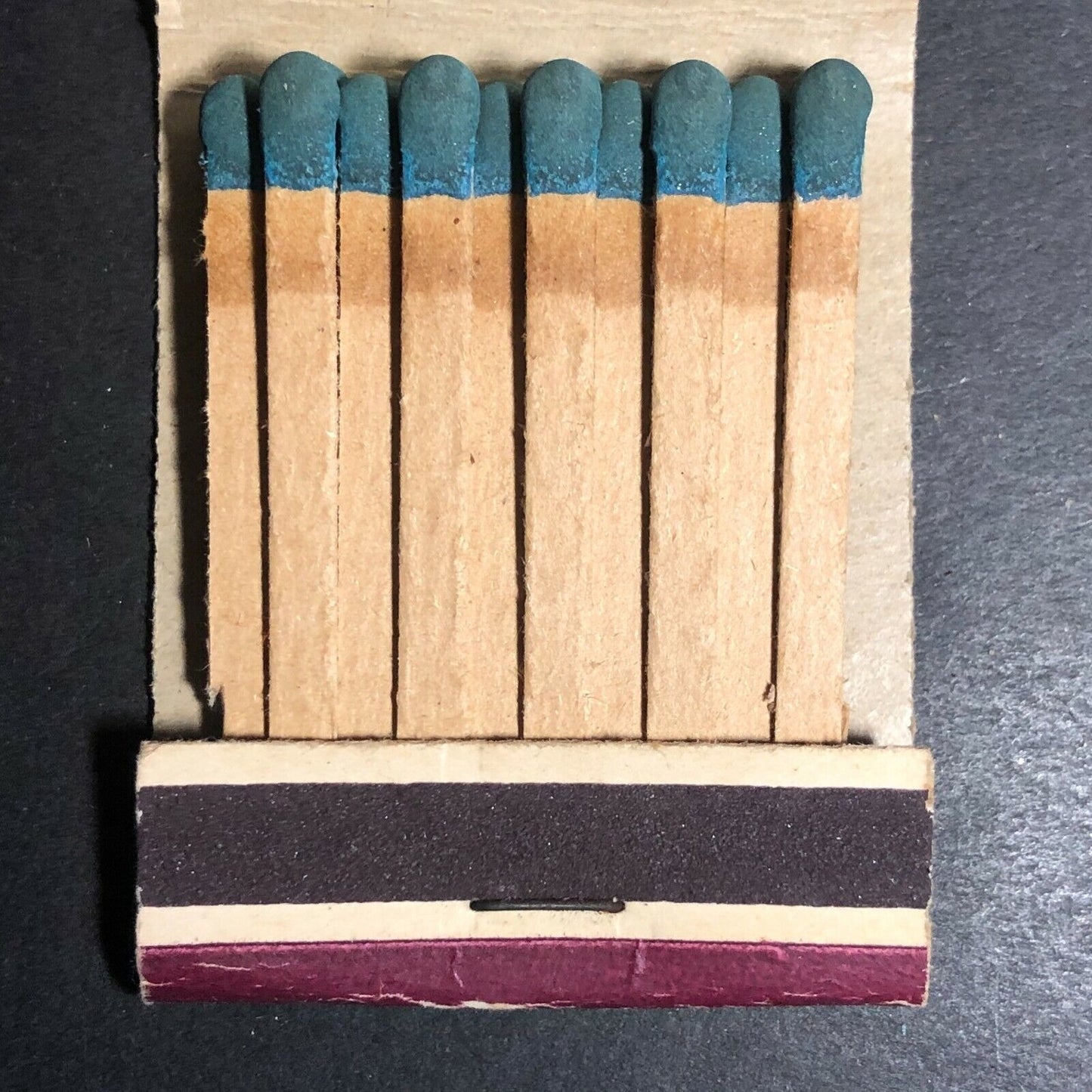 1940's-50's Full Matchbook "Les Parcs De Montréal" Restaurants