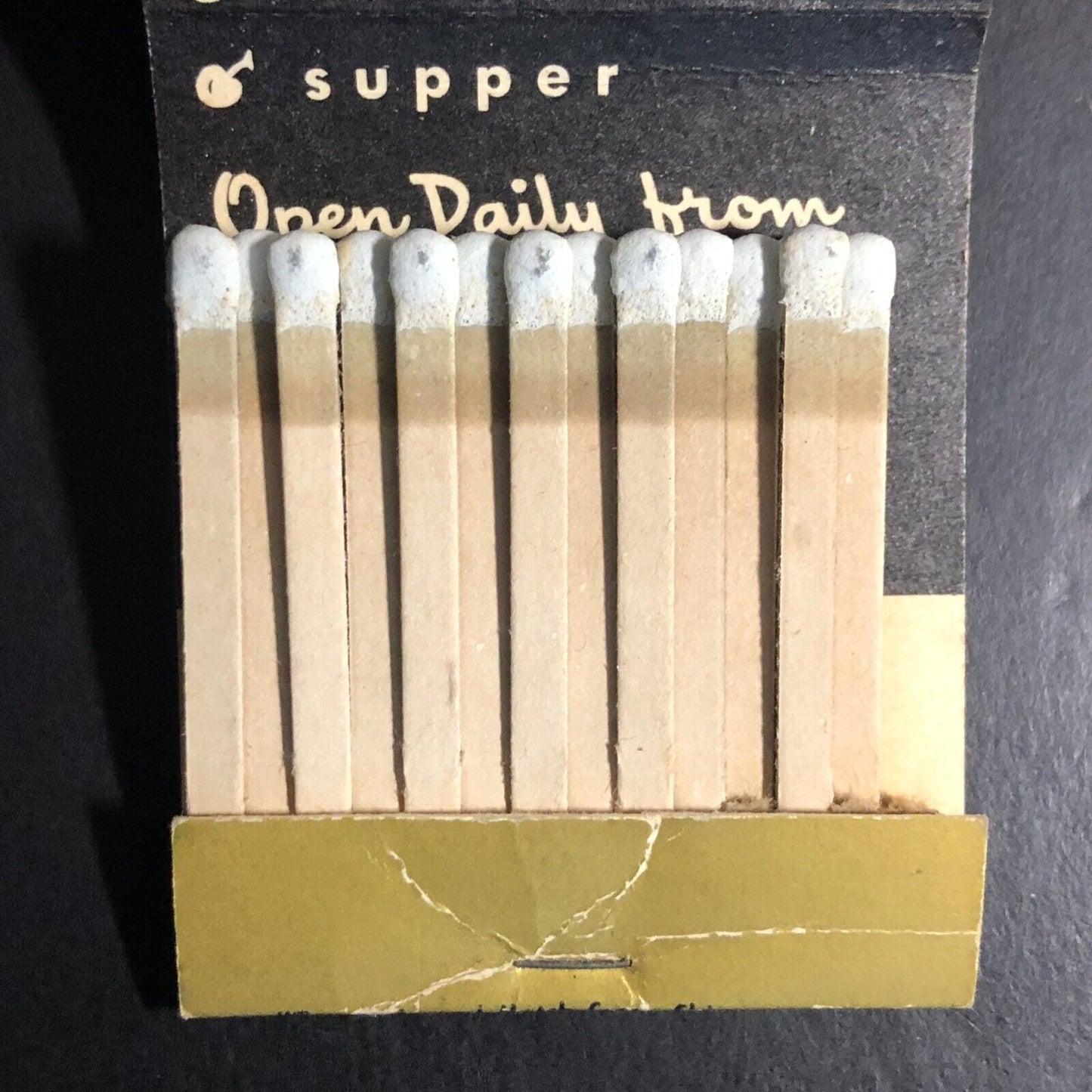 McKown's Restaurant Chicago / Dunedin, FL Near Full (-4) Matchbook c1974-80