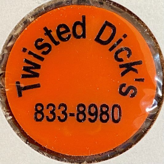 Meshoppen, PA Twisted Dick's (Bar & Grill) Plastic Token G/F "Mugs"