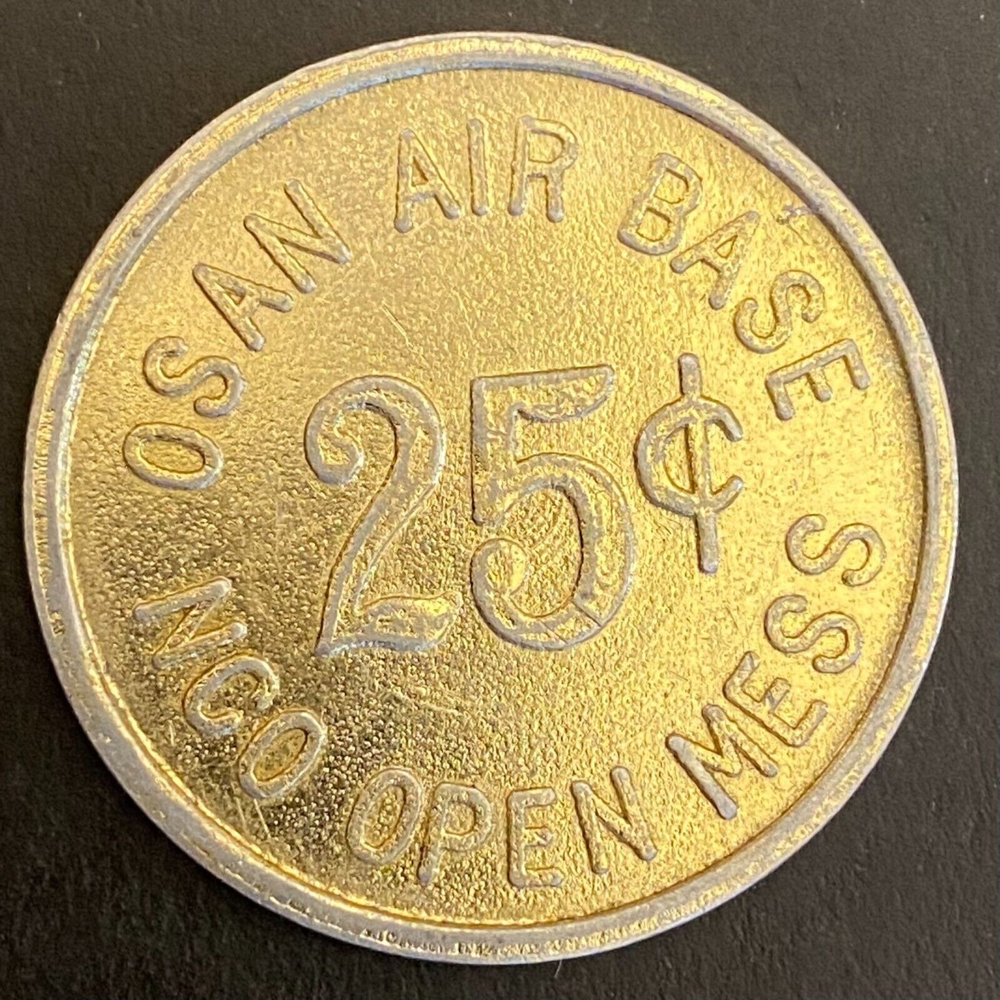 Korea Osan Air Base NCO Open Mess 25c Gold Alum Military Token 34mm Scarce (#1)