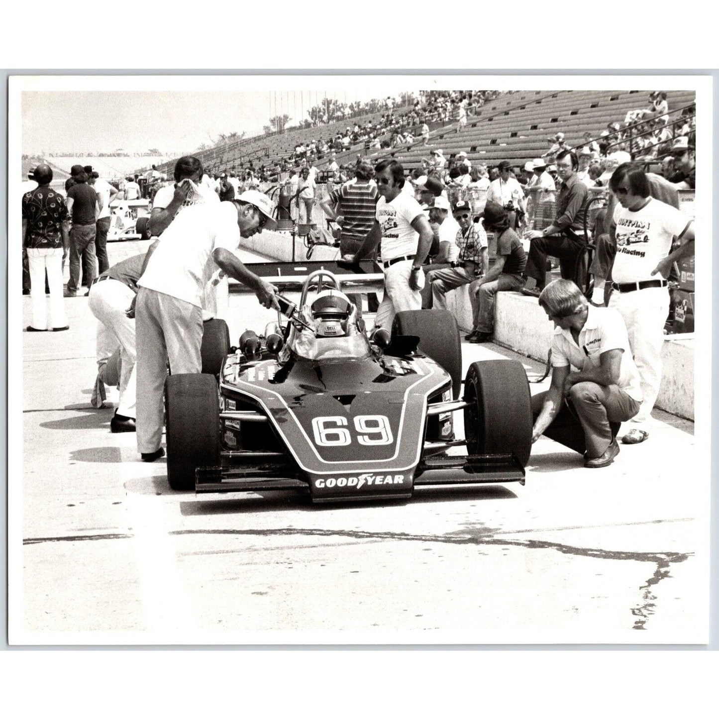 c1970's #69 Pit Stop Indianapolis Motor Speedway 8" x 10" Photo IMS Stamp VGC
