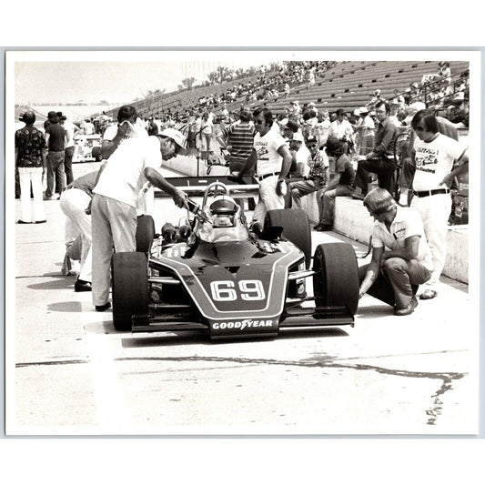 c1970's #69 Pit Stop Indianapolis Motor Speedway 8" x 10" Photo IMS Stamp VGC