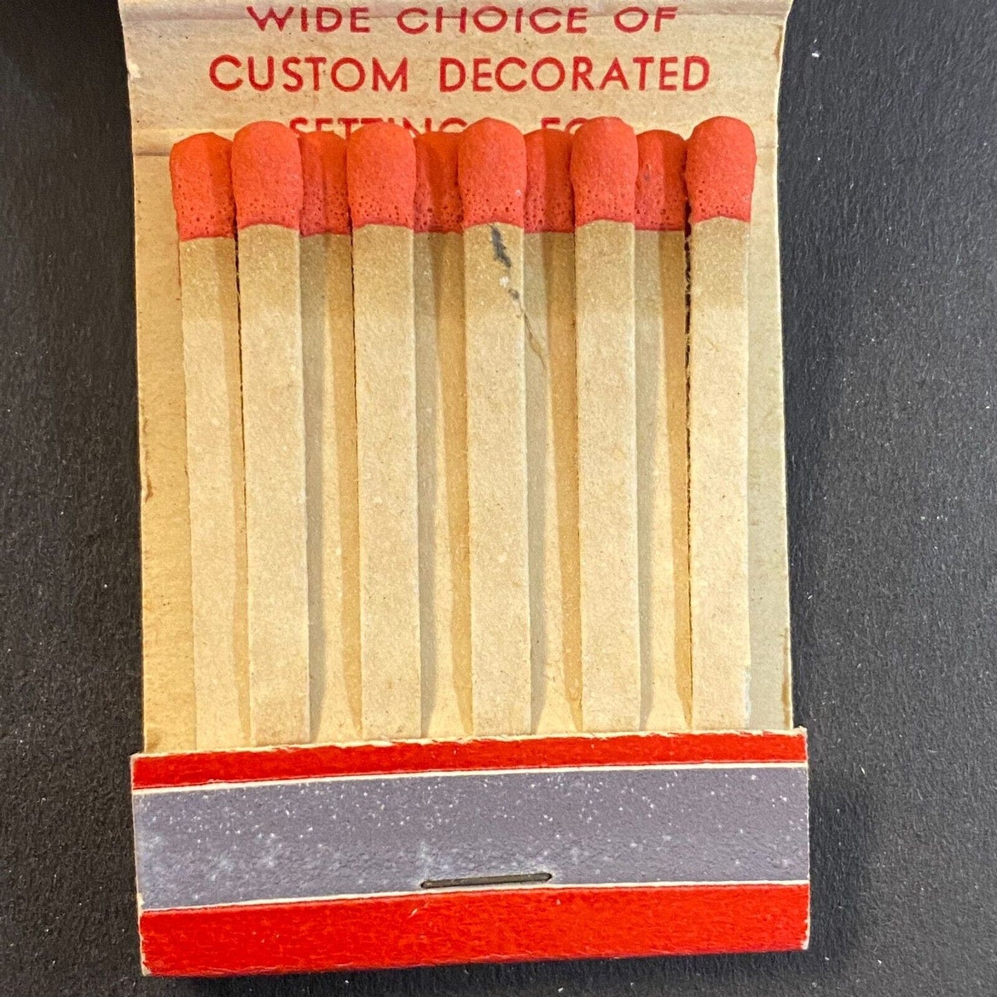 North Shore Hotel Red Knight Inn c1960's-73 Full Matchbook VGC