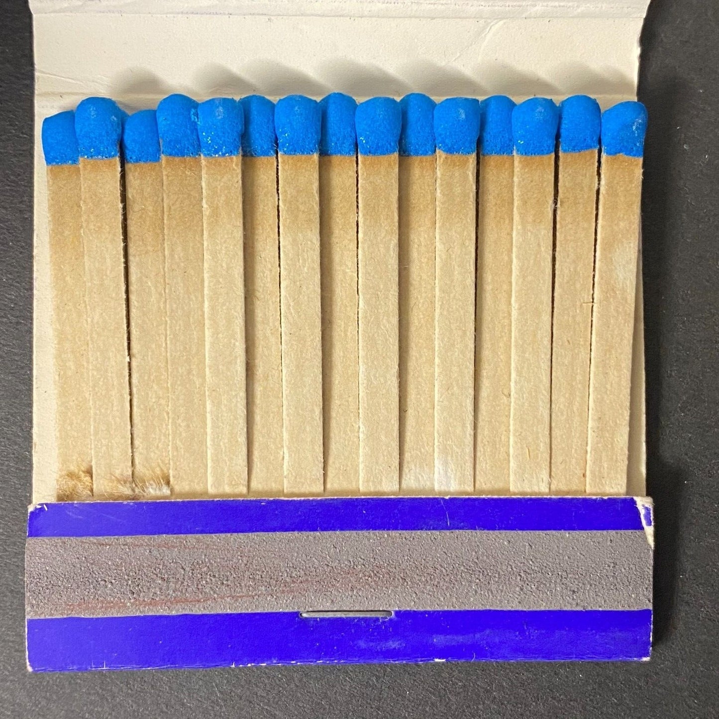 La Cheminee French Chicago Restaurant Near Full (-2) Matchbook c1970-74 Scarce