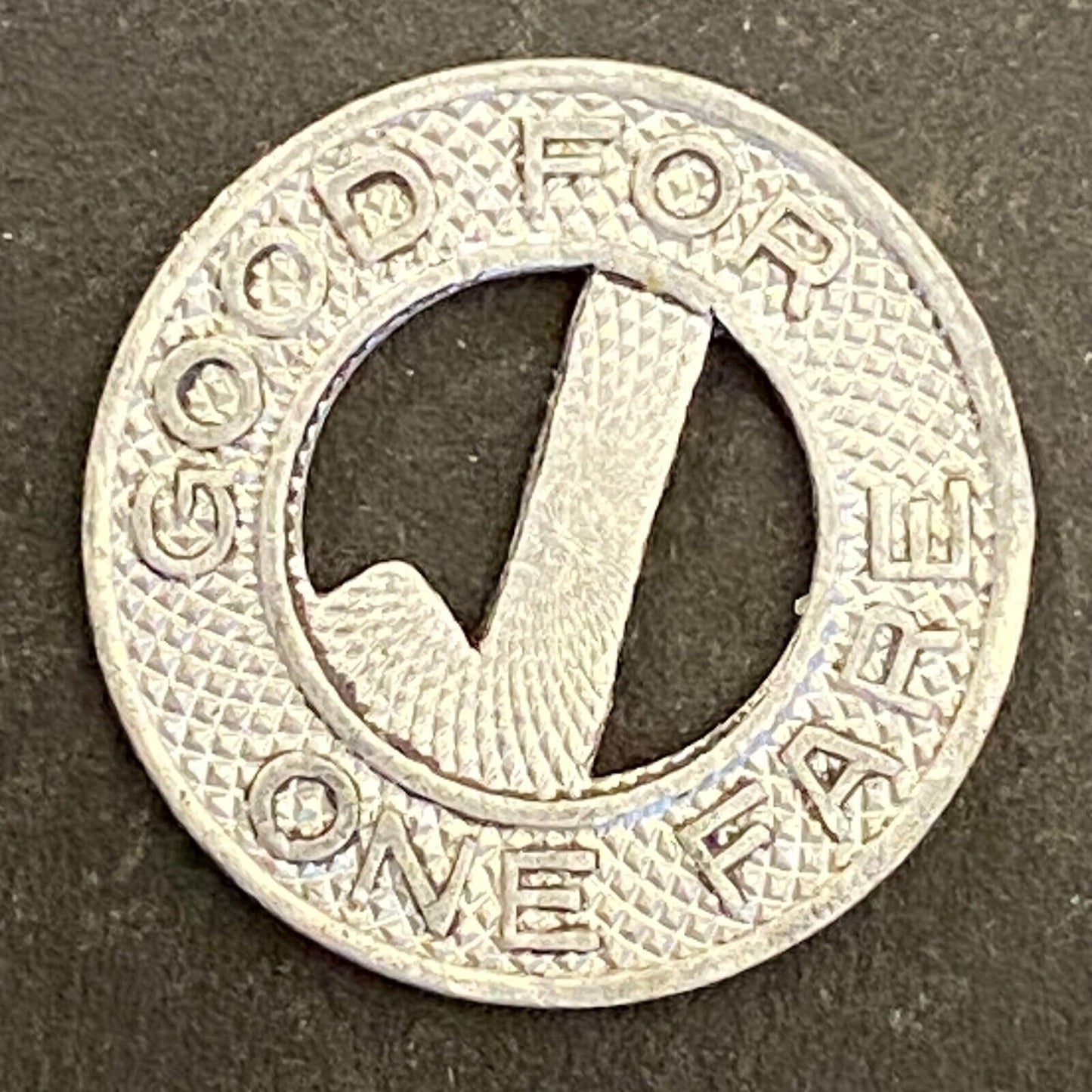 Louisville Railway Alum. Good For One Fare Transit Token 16mm (#1)