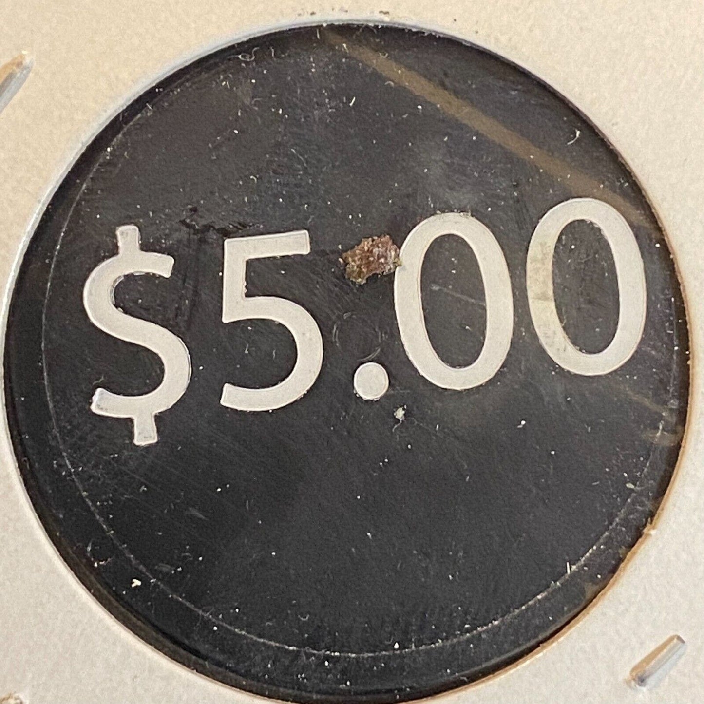 Harrisburg, PA "Global Hair Design" c2010 Plastic "$5.00" Token