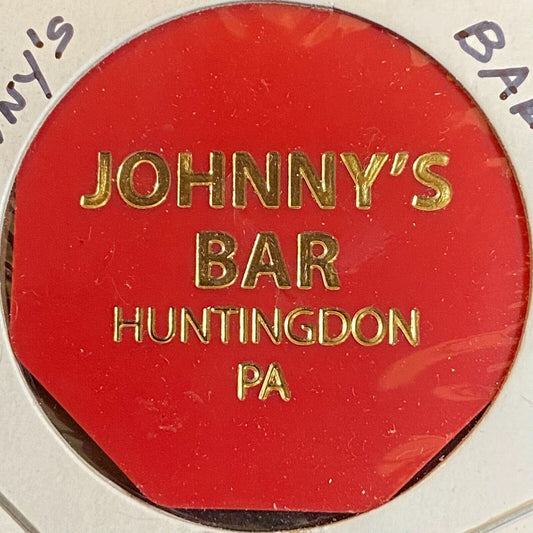 Huntingdon, PA Johnny's Bar c1970's-80's Plastic "Premium Bottle" Token
