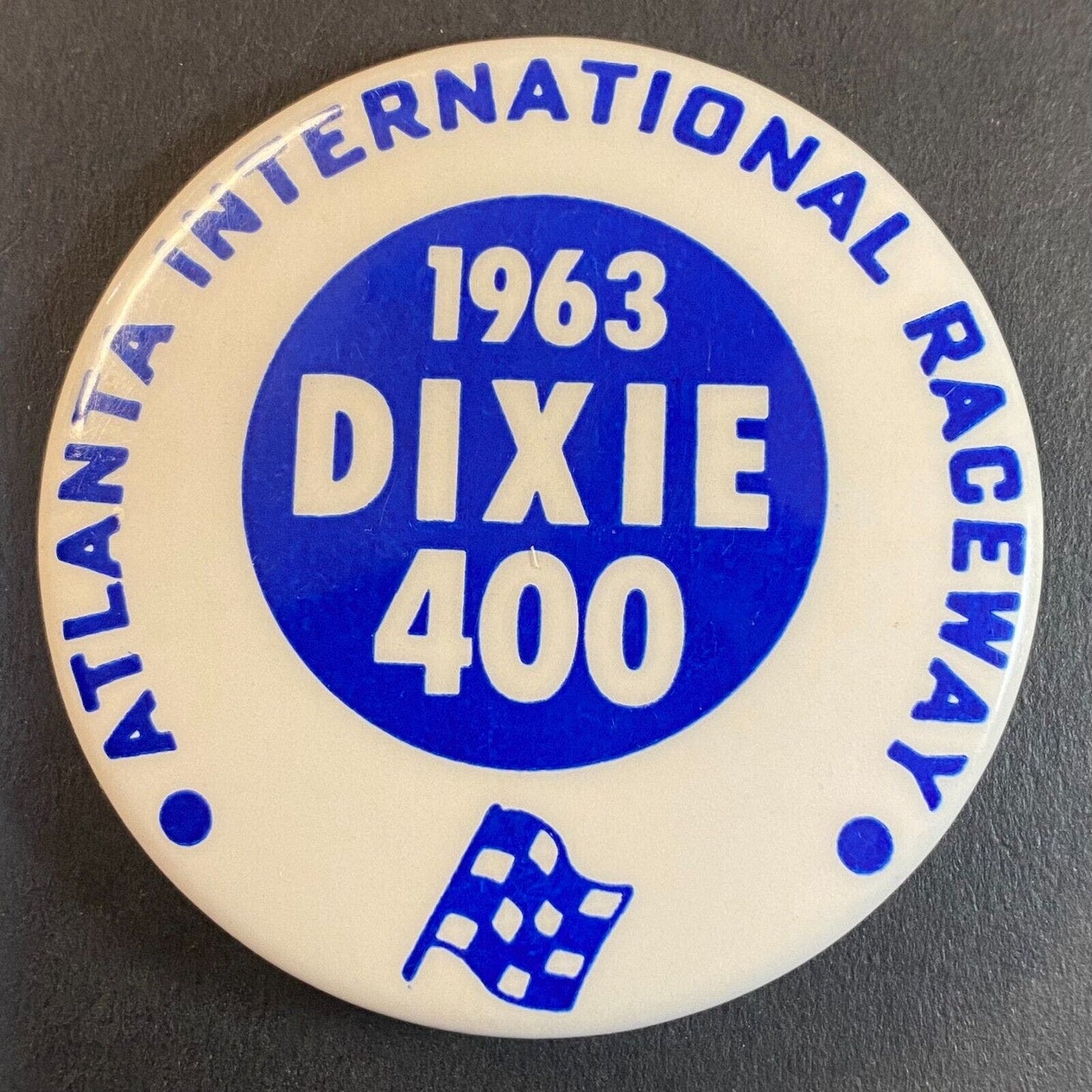 Atlanta International Raceway 1963 Dixie 400 Steel Racing Pinback Button VGC